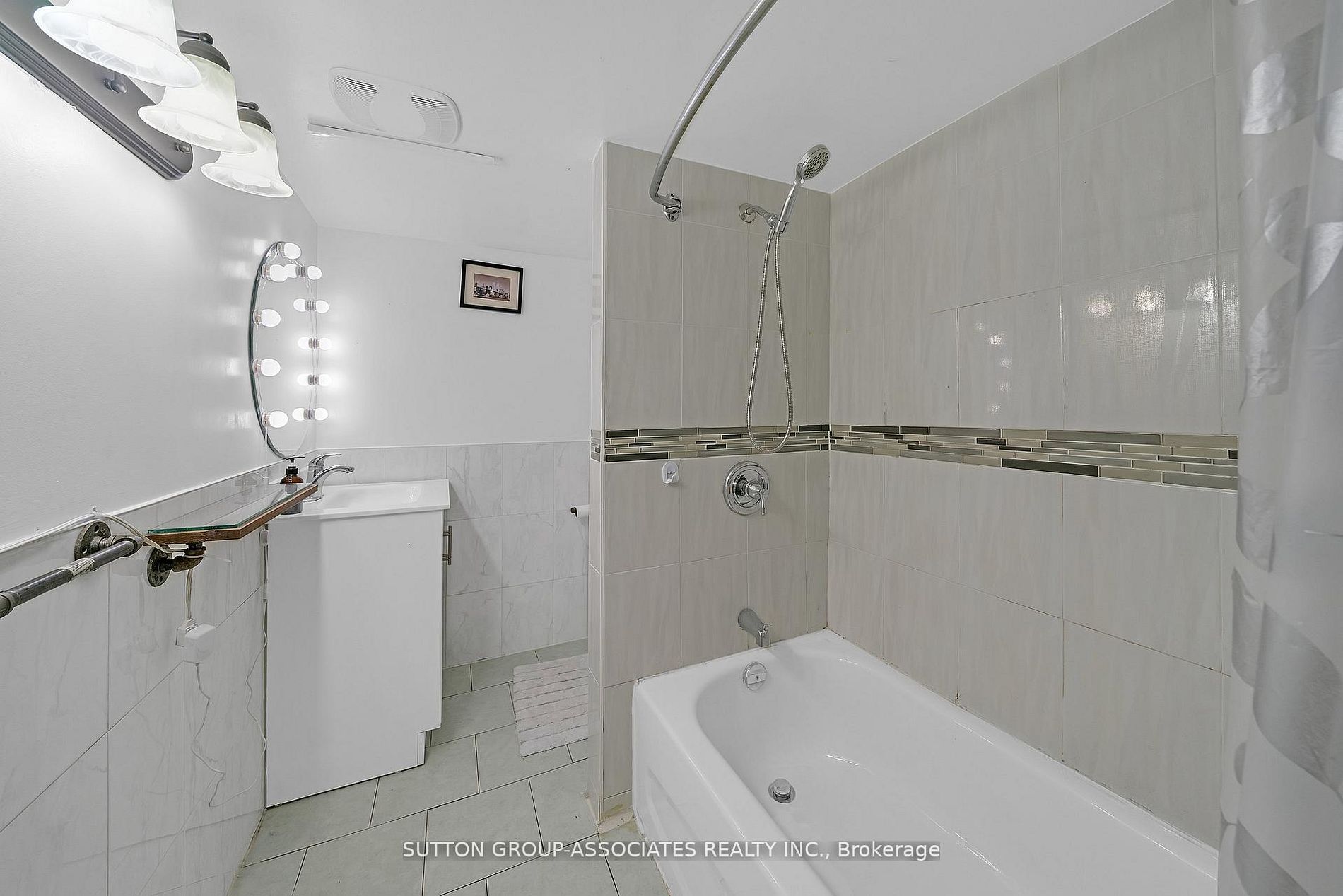 69 Dagmar Avenue Property Photo 27