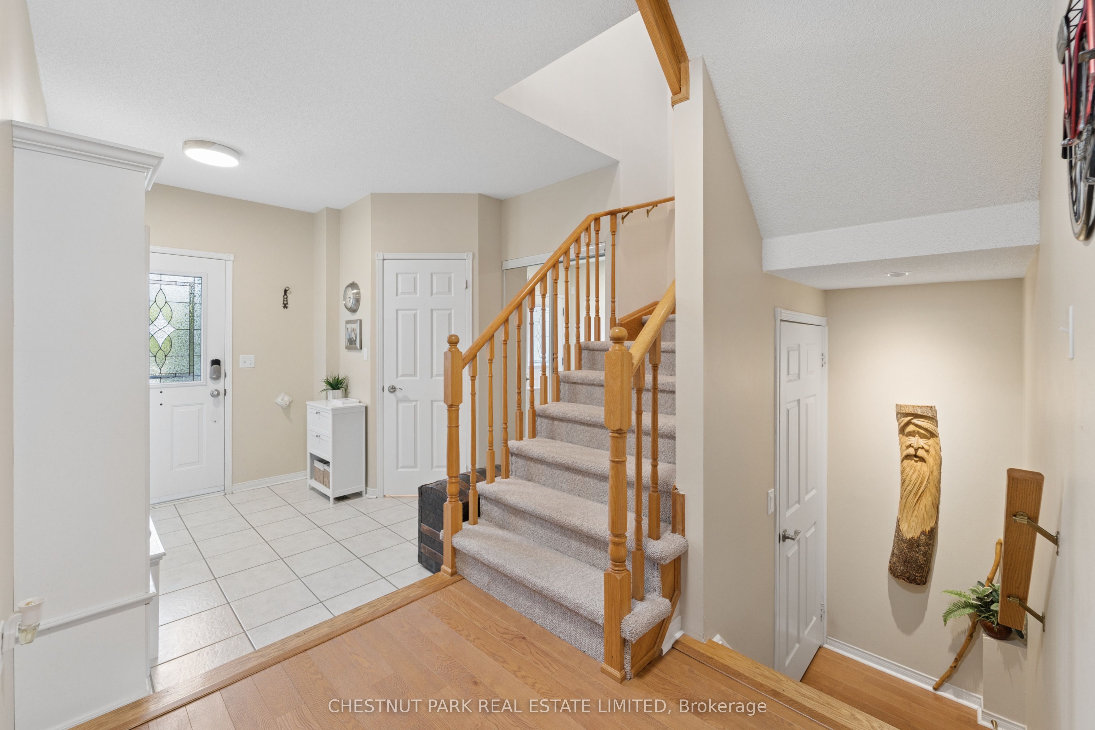 52 Bexley Crescent Property Photo 6