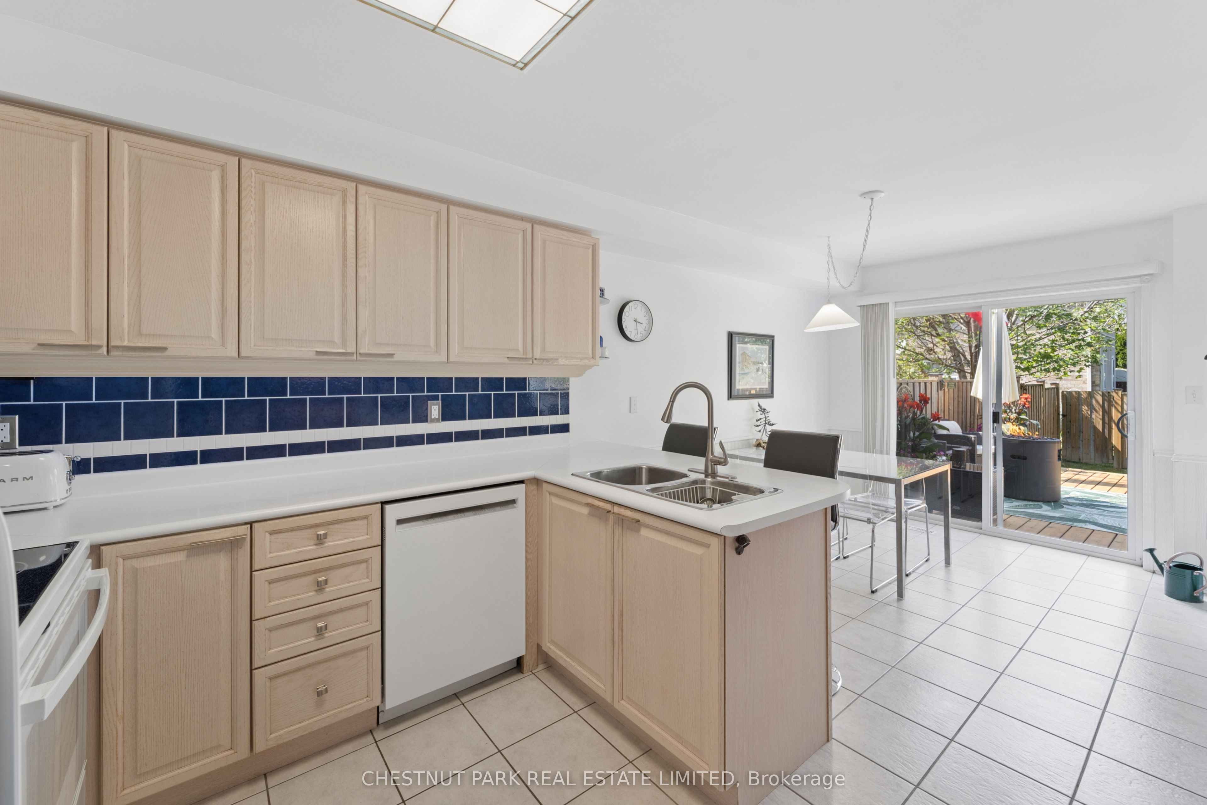 52 Bexley Crescent Property Photo 12