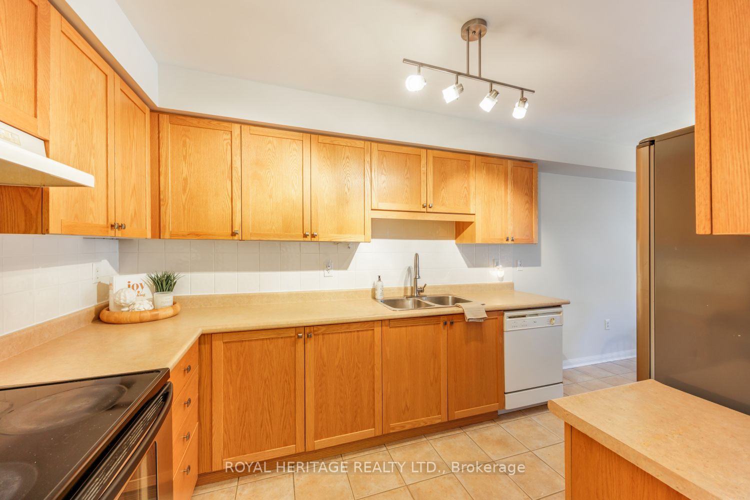 41 Toscana Drive Property Photo 8