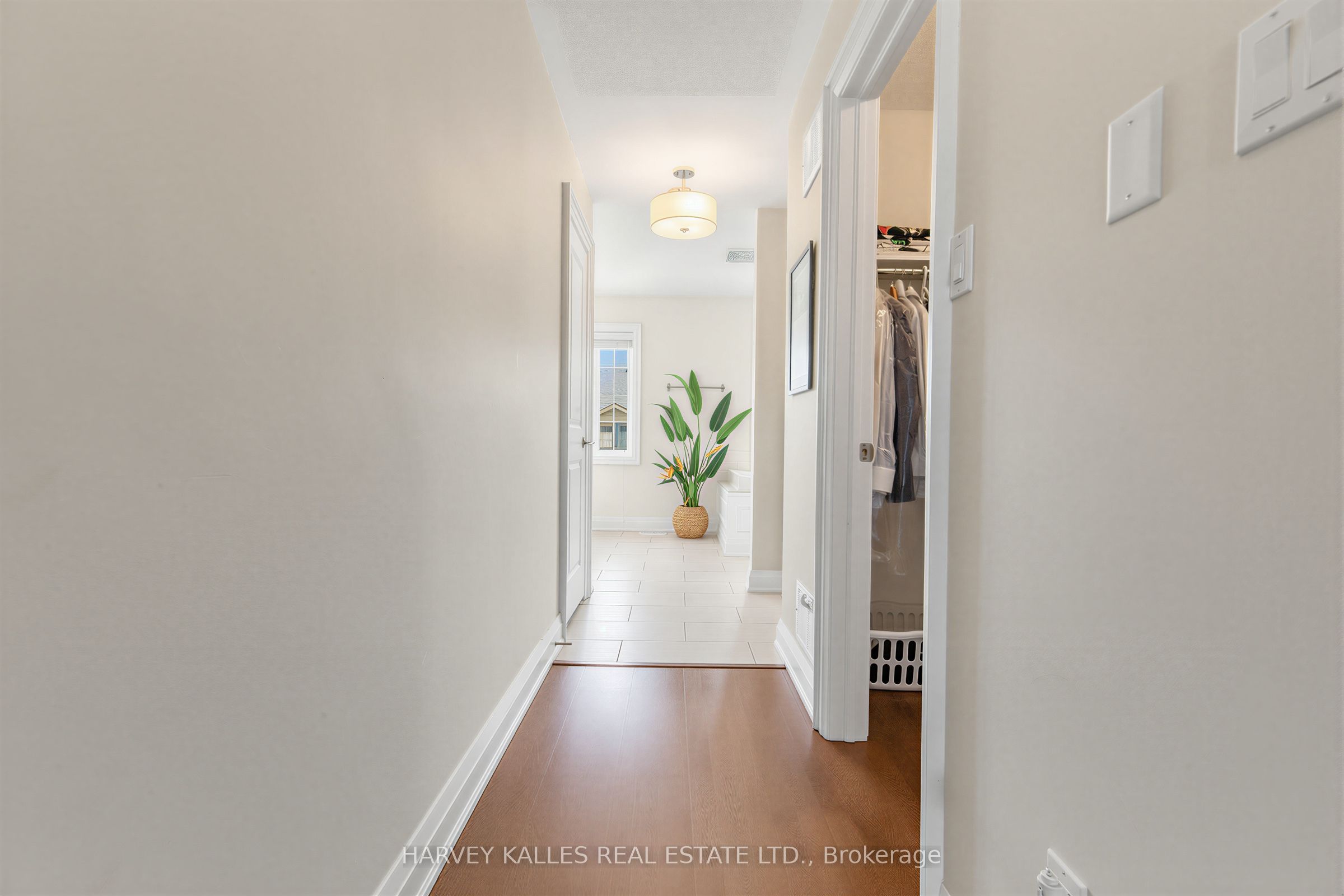 18 Sargent Lane Property Photo 13
