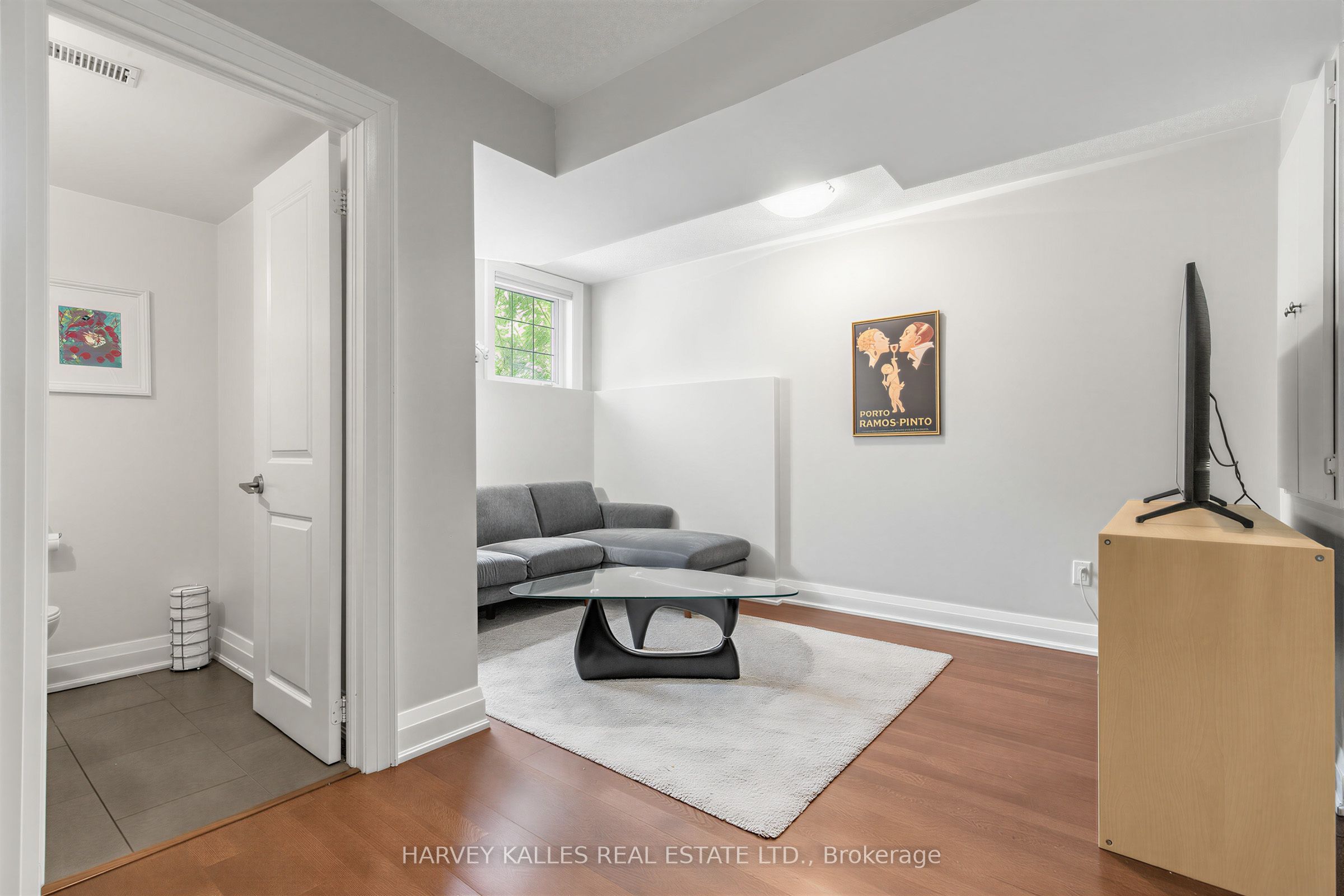 18 Sargent Lane Property Photo 17