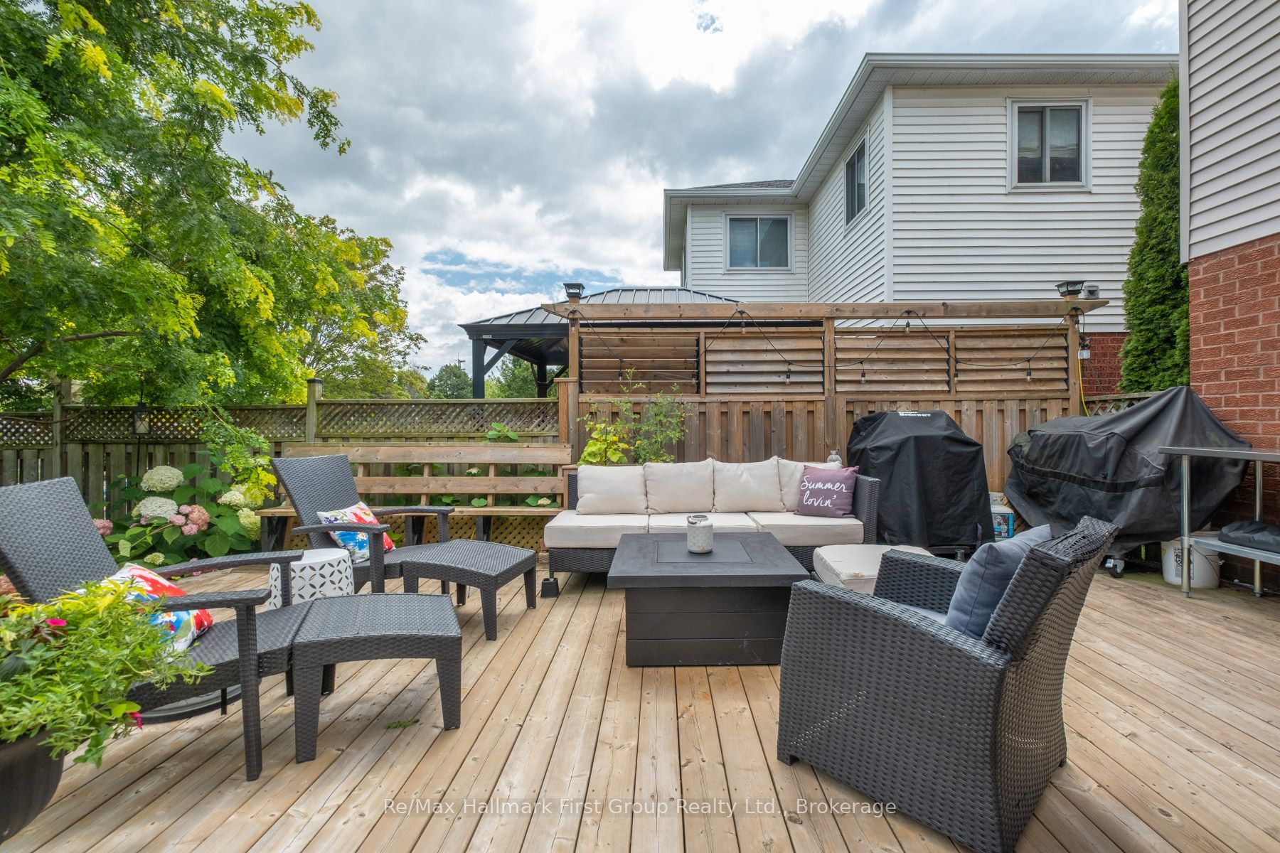 24 Strathmanor Drive Property Photo 3