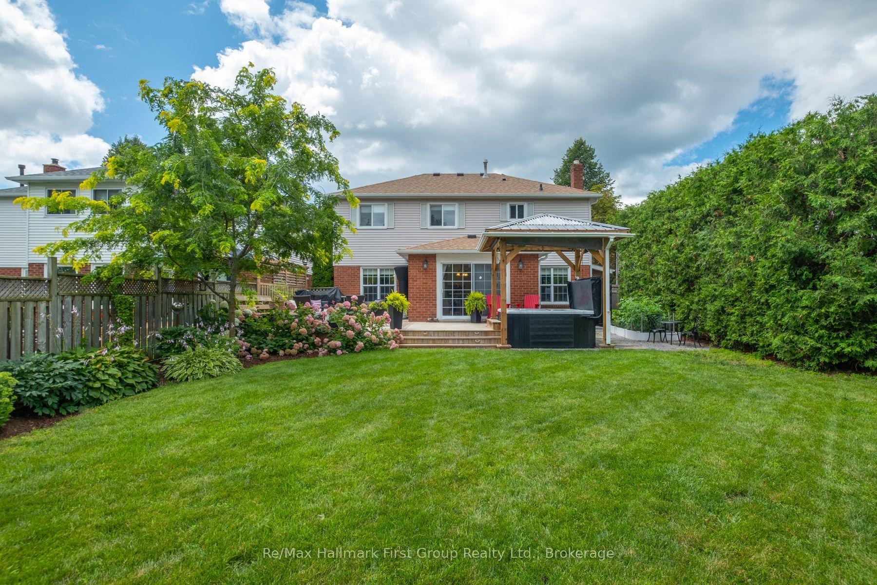24 Strathmanor Drive Property Photo 6