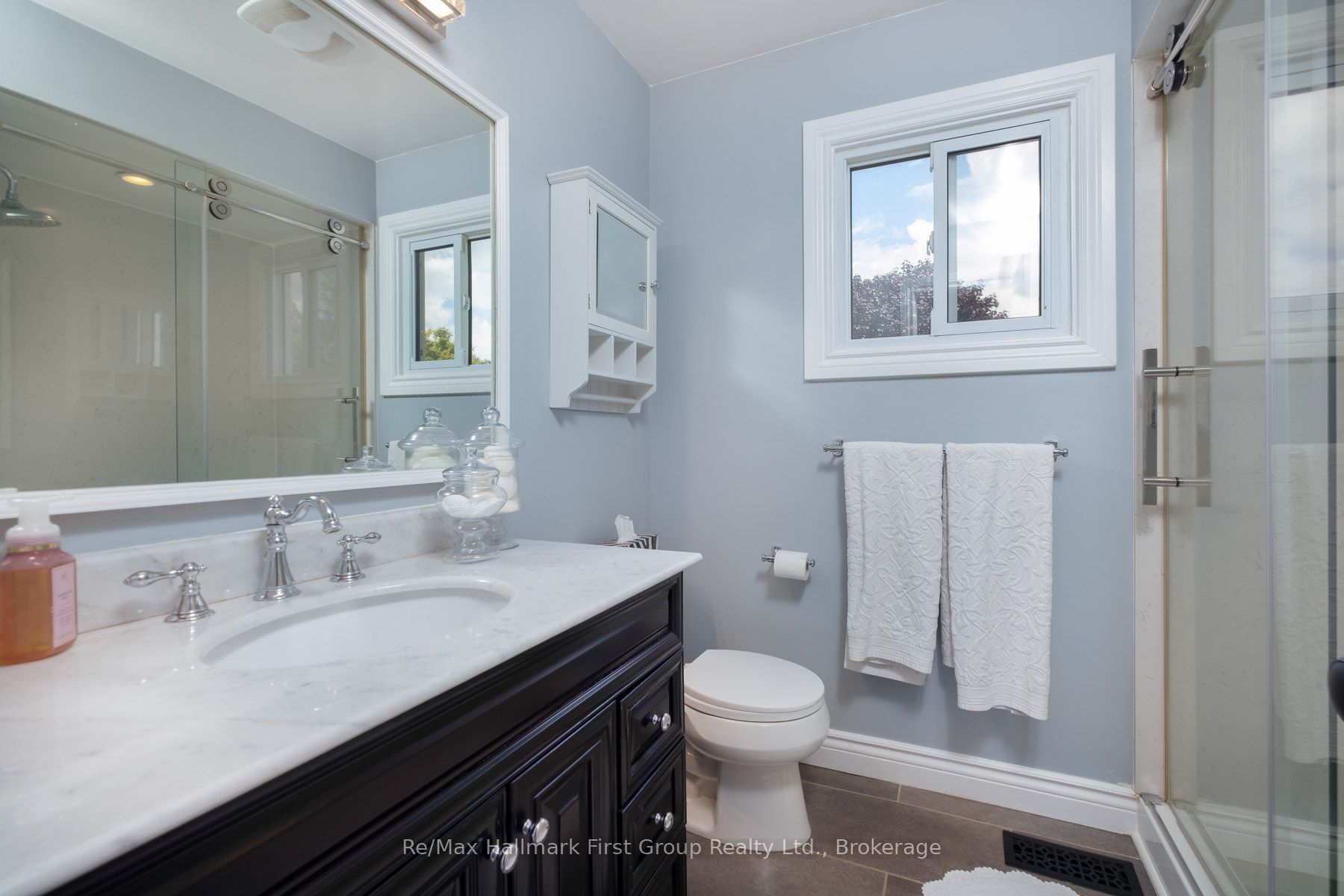24 Strathmanor Drive Property Photo 17