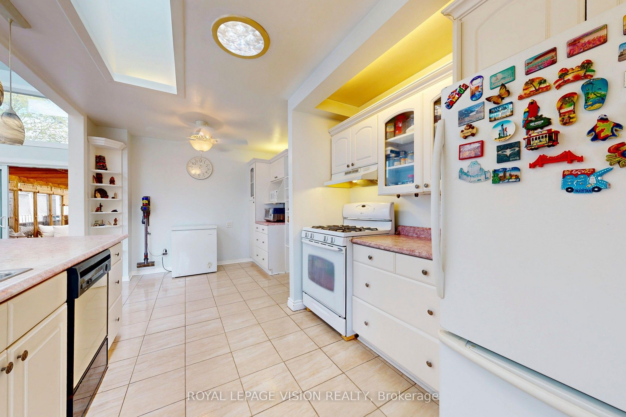 39 Lucas Lane 16 Property Photo 13