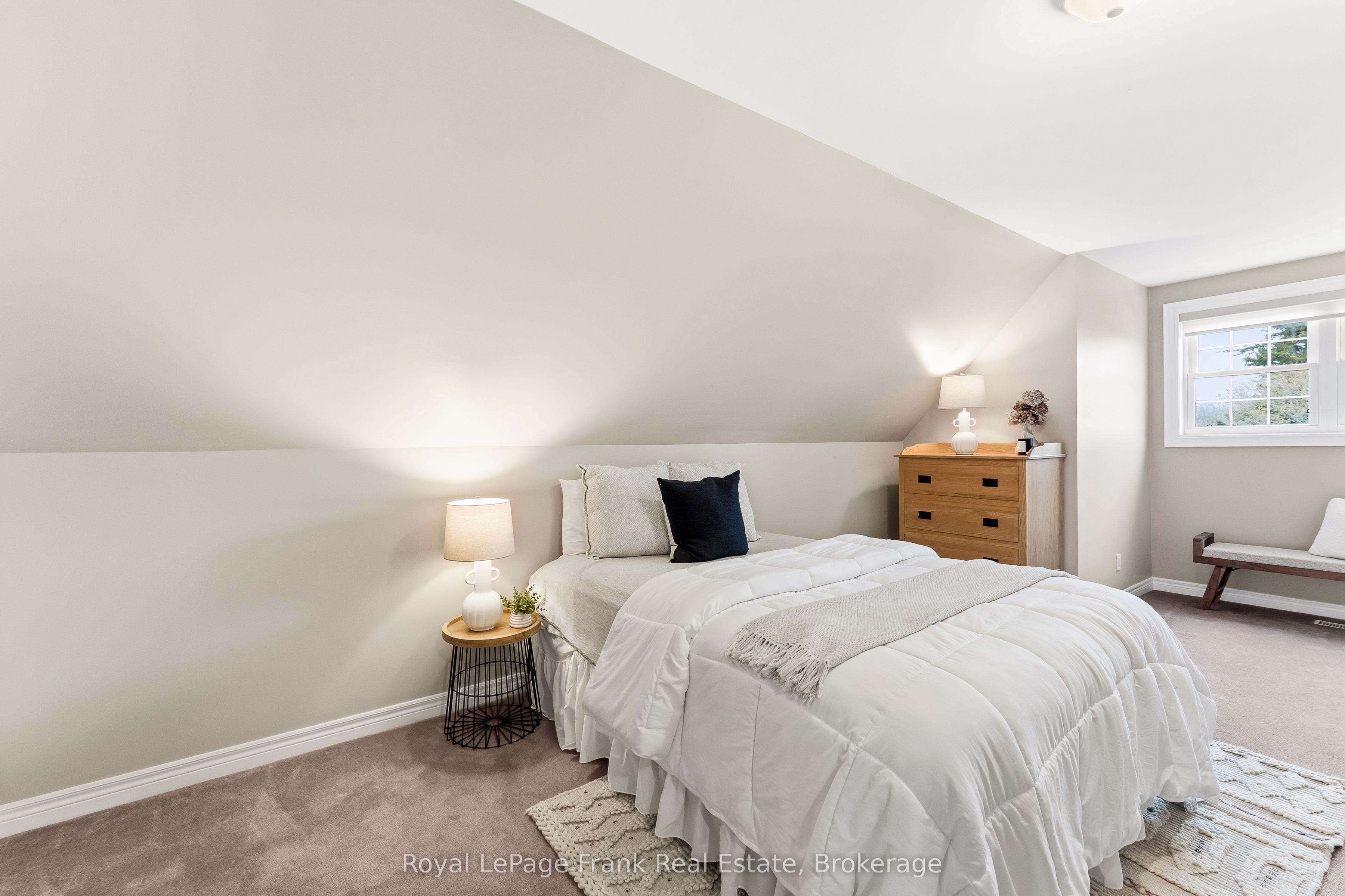 470 Poplar Avenue Property Photo 25