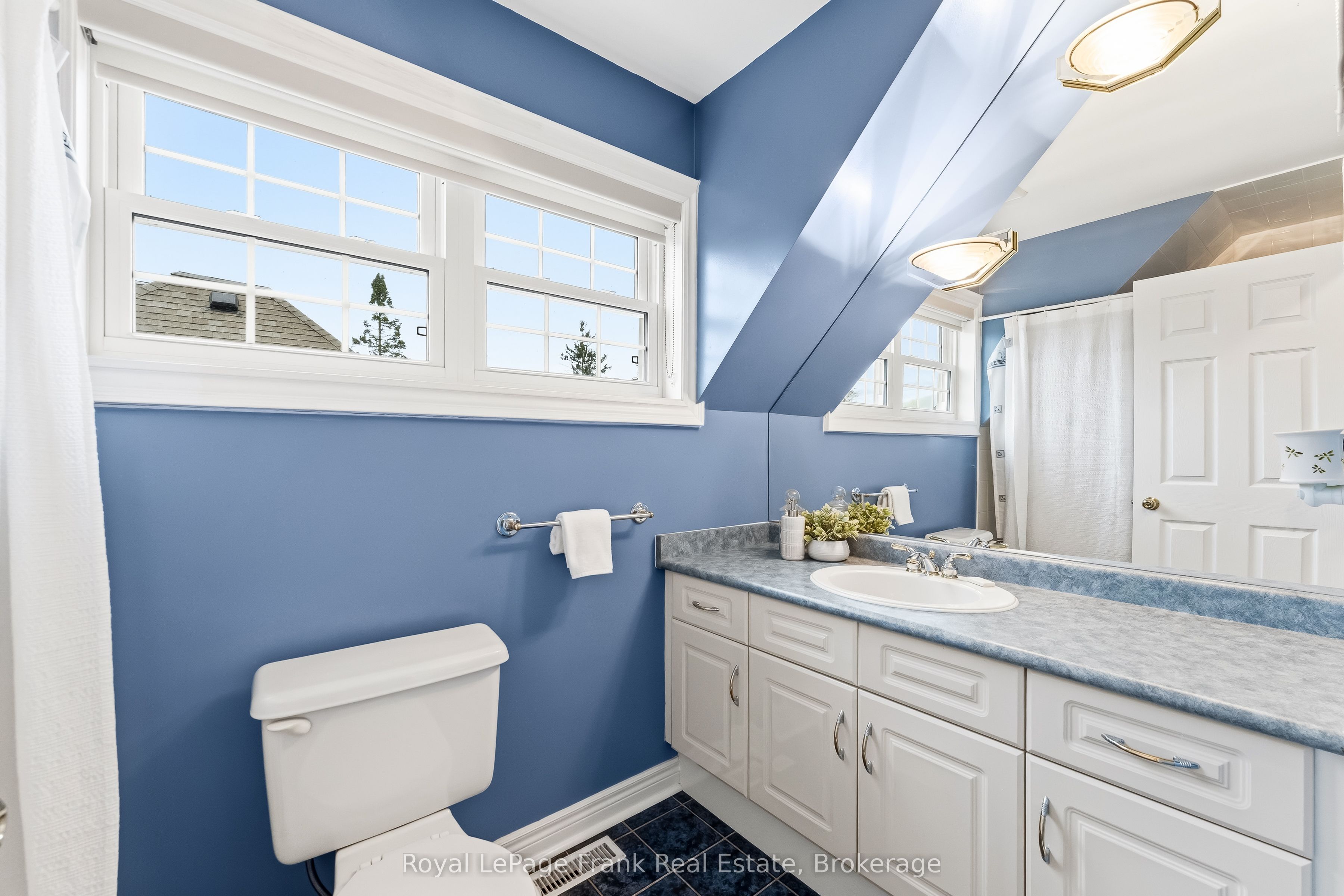 470 Poplar Avenue Property Photo 29