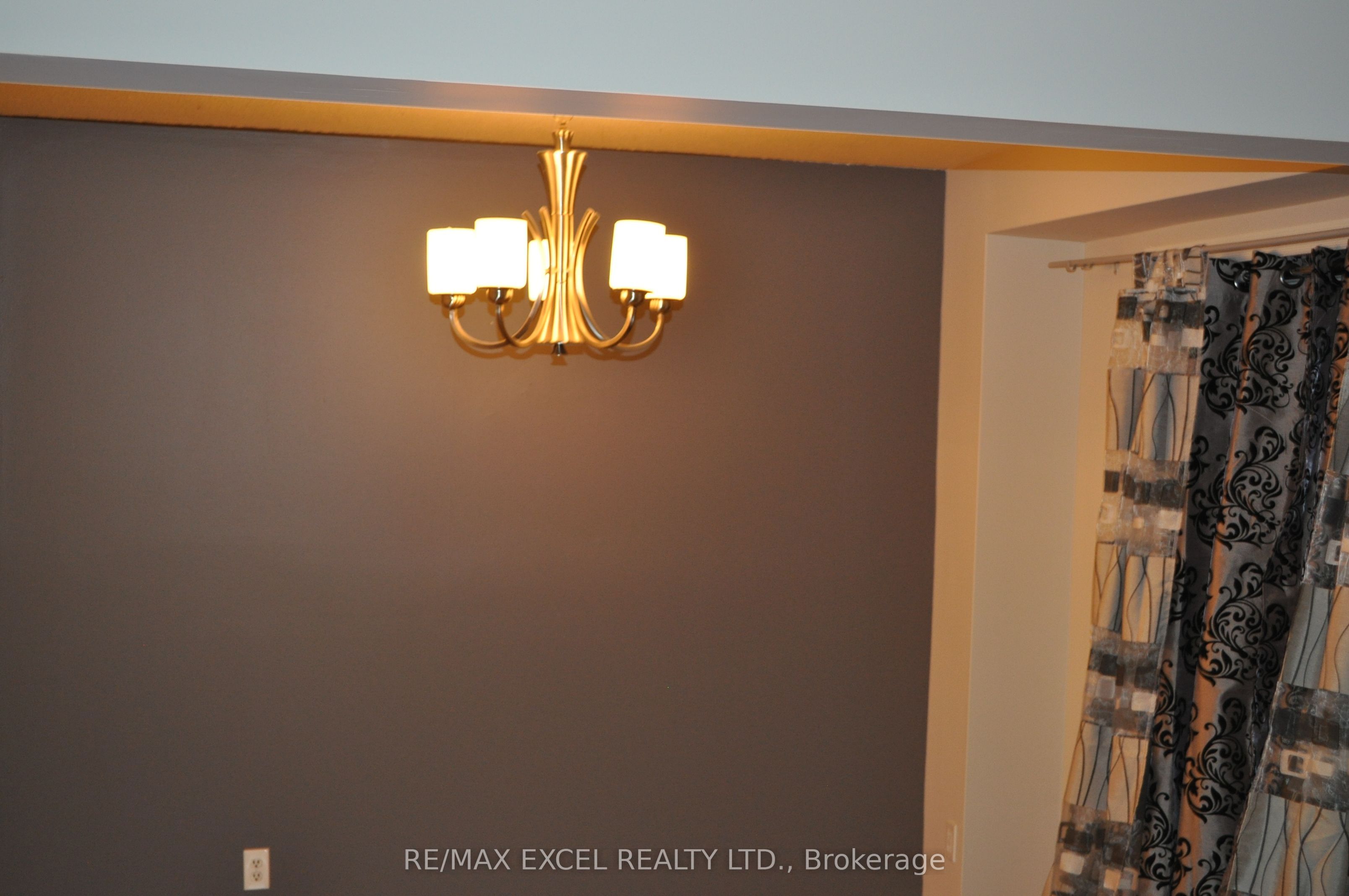 111 Bradstone Square Property Photo 5