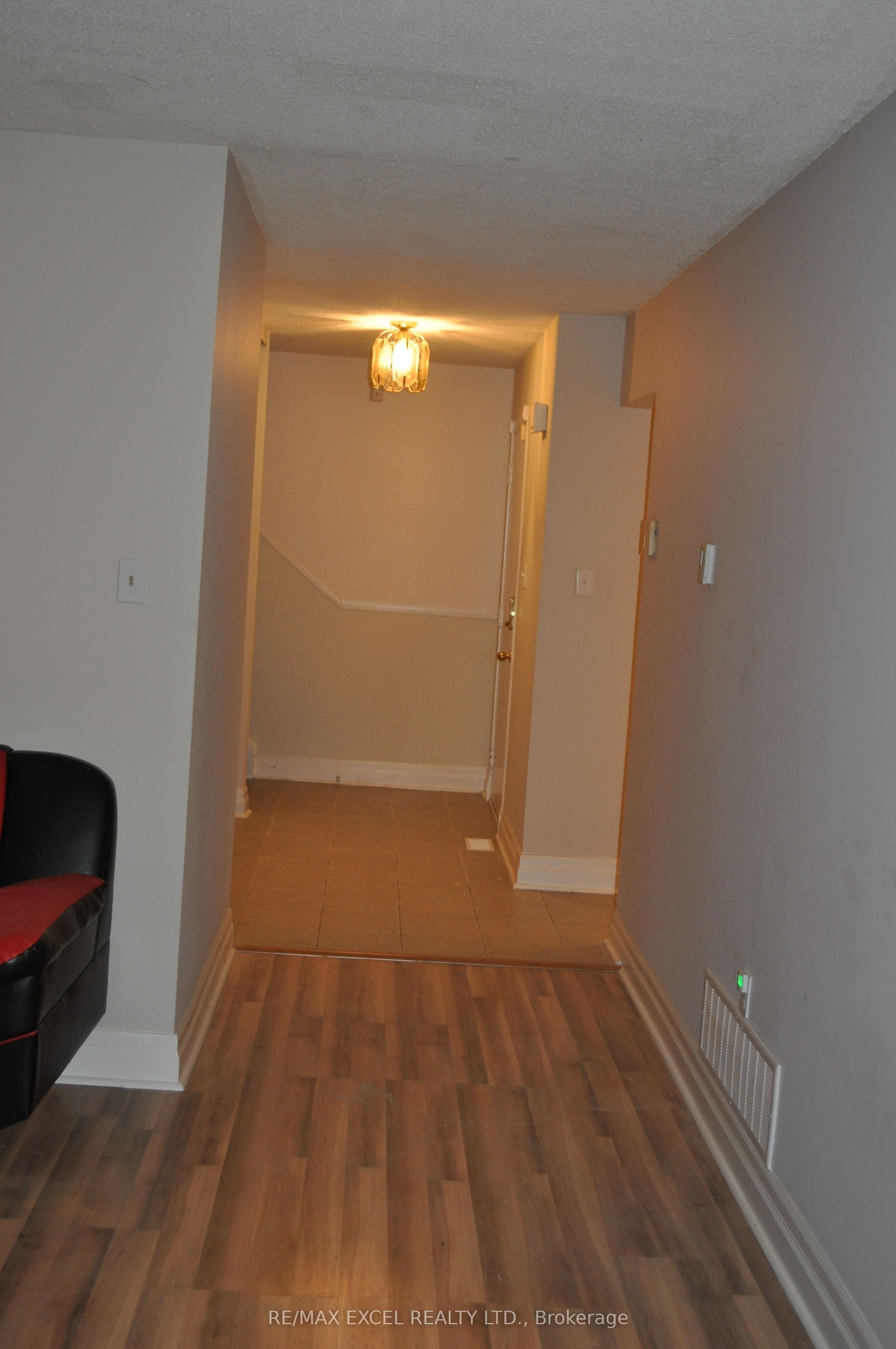 111 Bradstone Square Property Photo 10