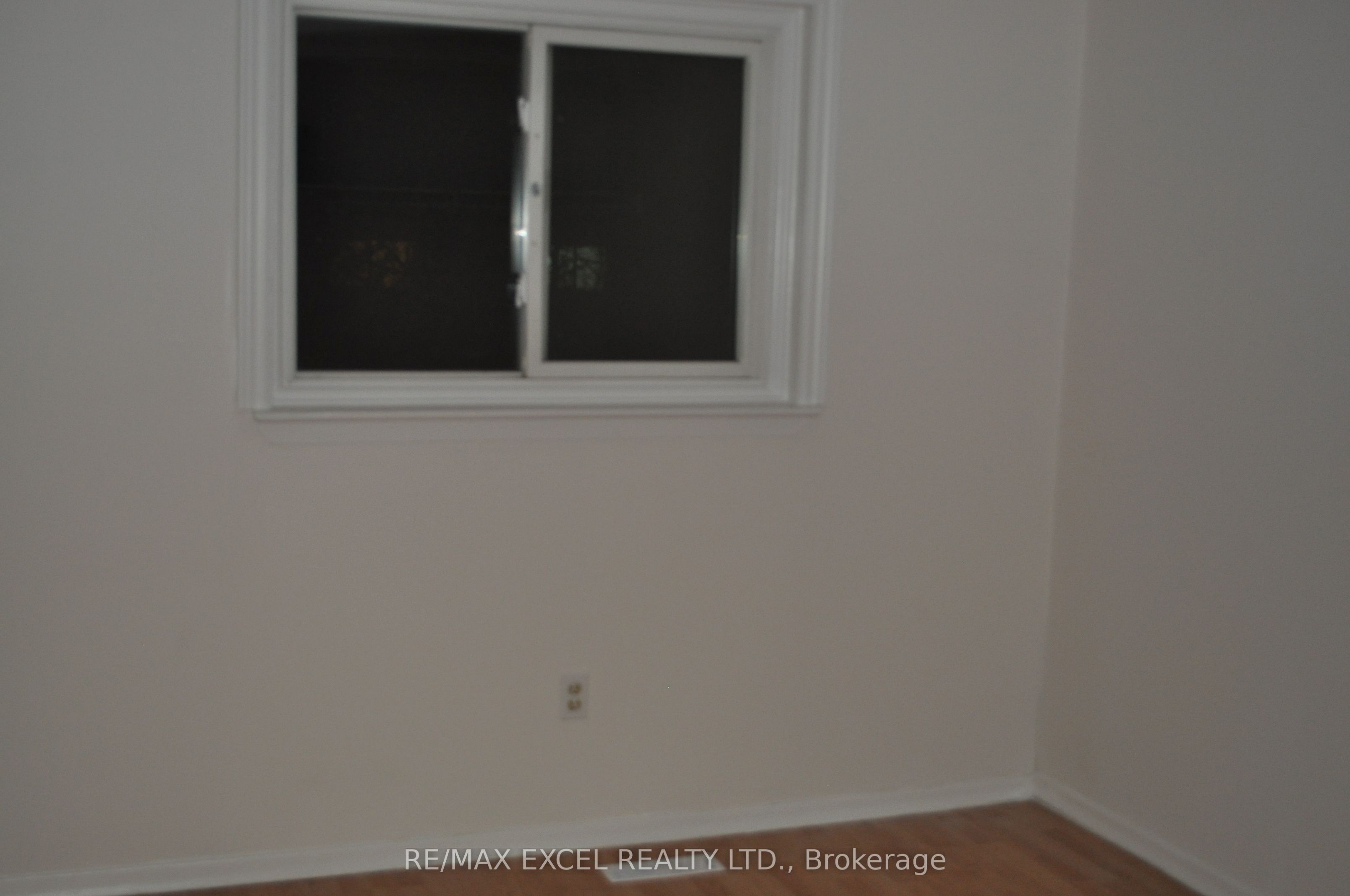 111 Bradstone Square Property Photo 19