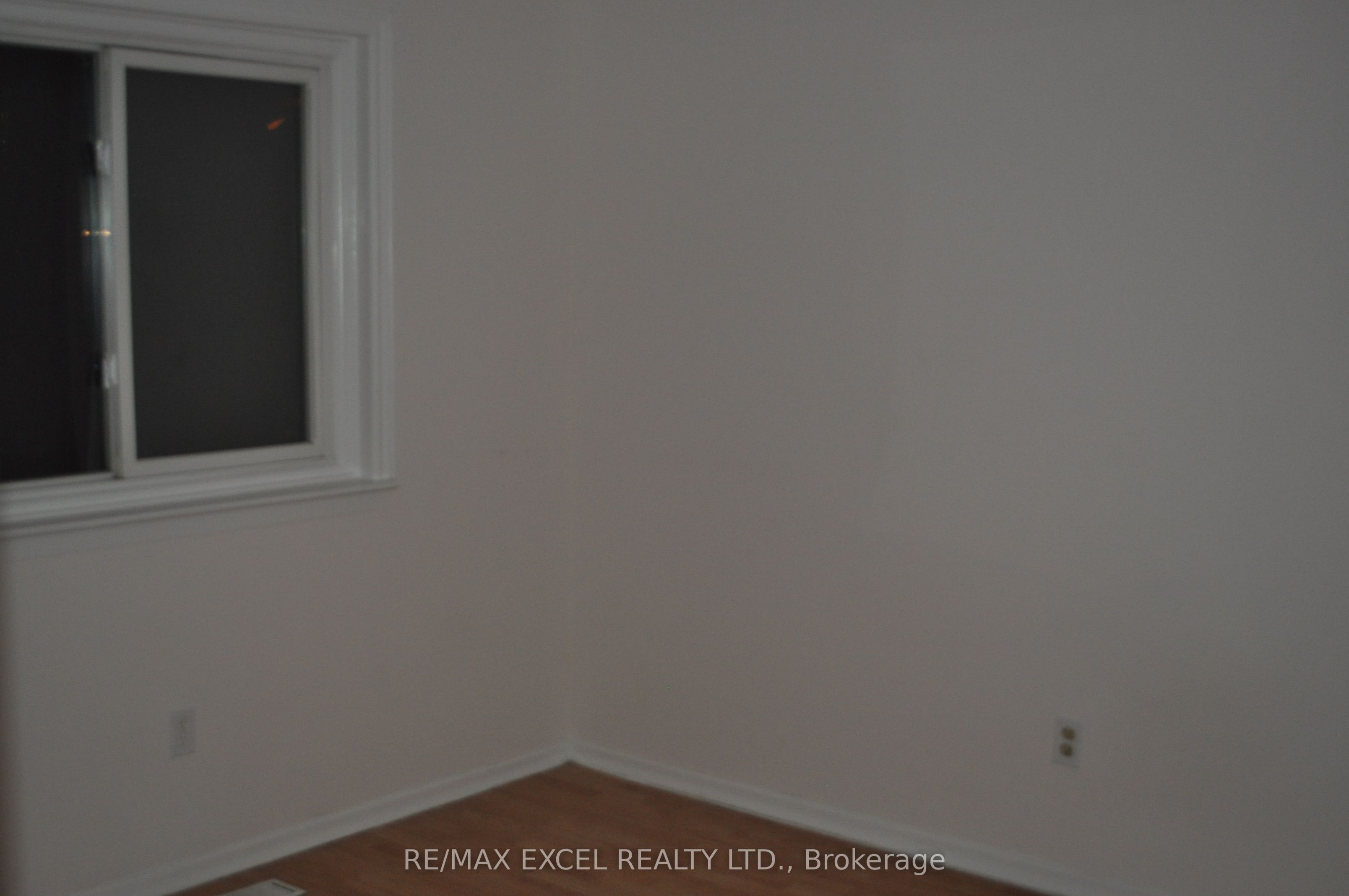 111 Bradstone Square Property Photo 20