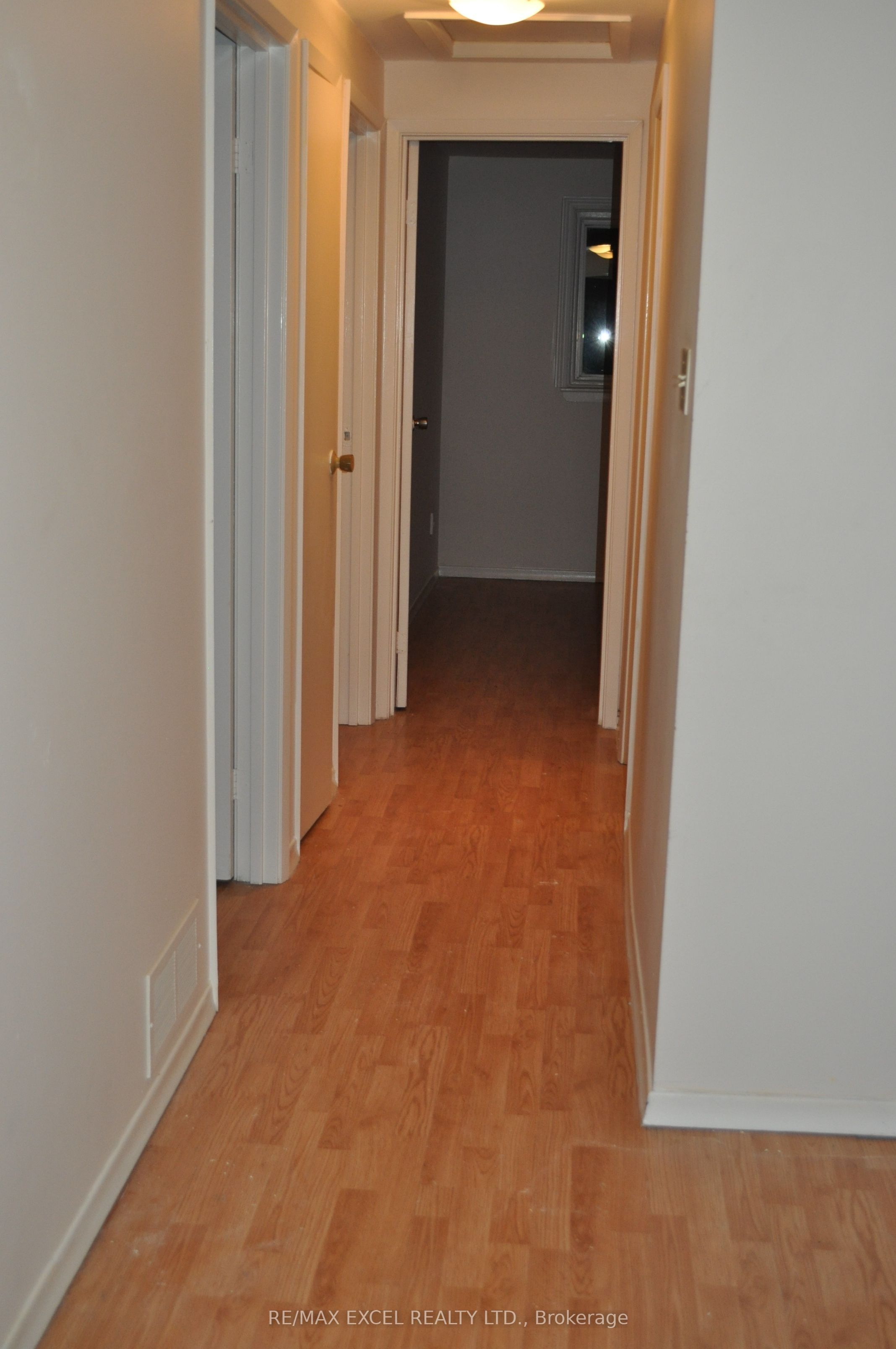 111 Bradstone Square Property Photo 23