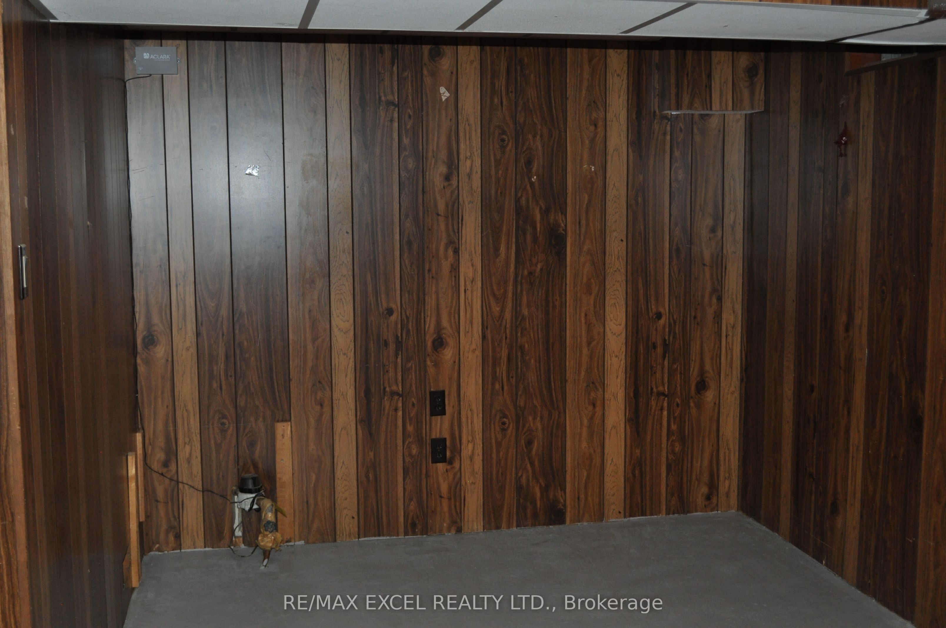 111 Bradstone Square Property Photo 27