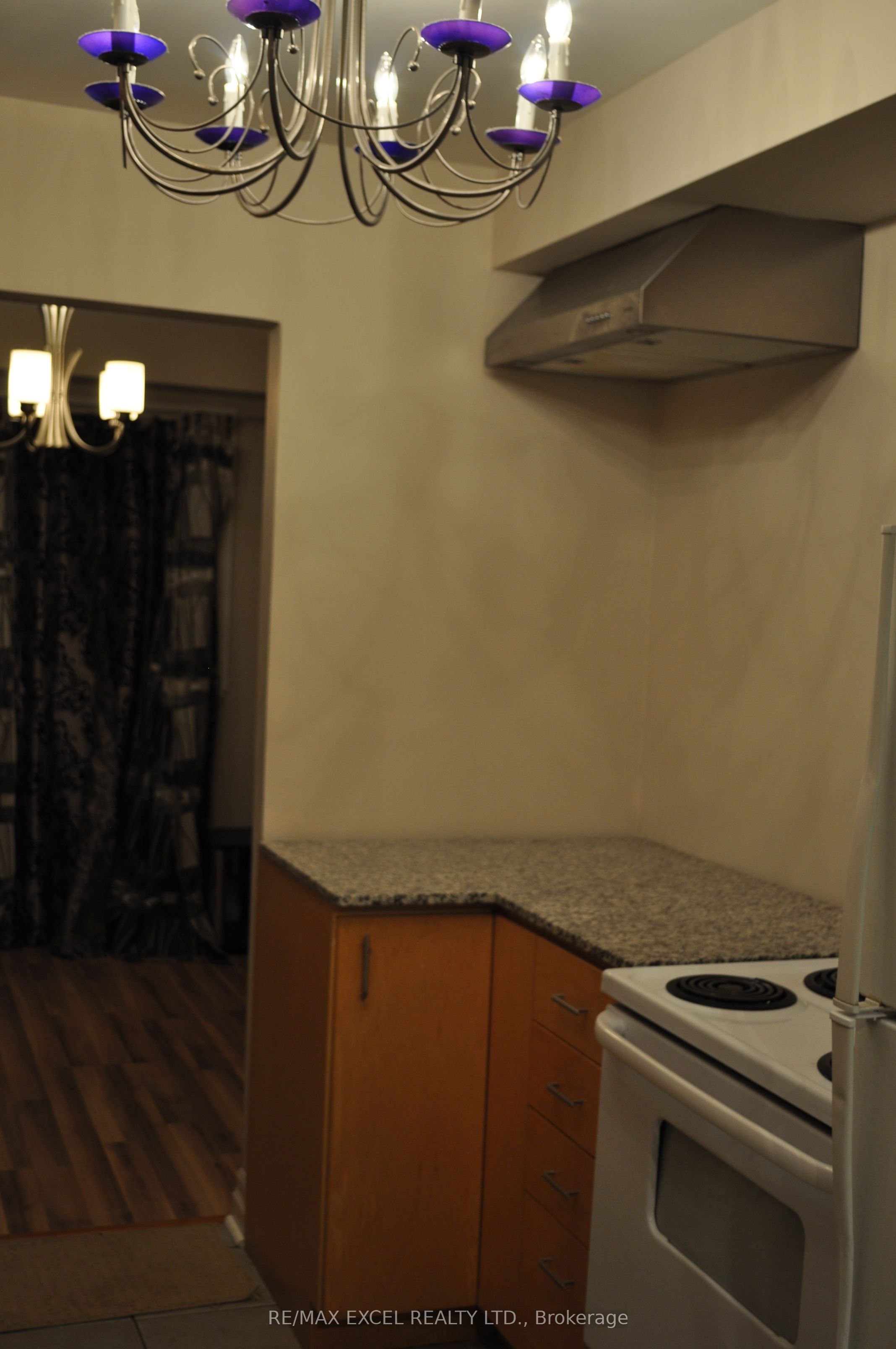 111 Bradstone Square Property Photo 29