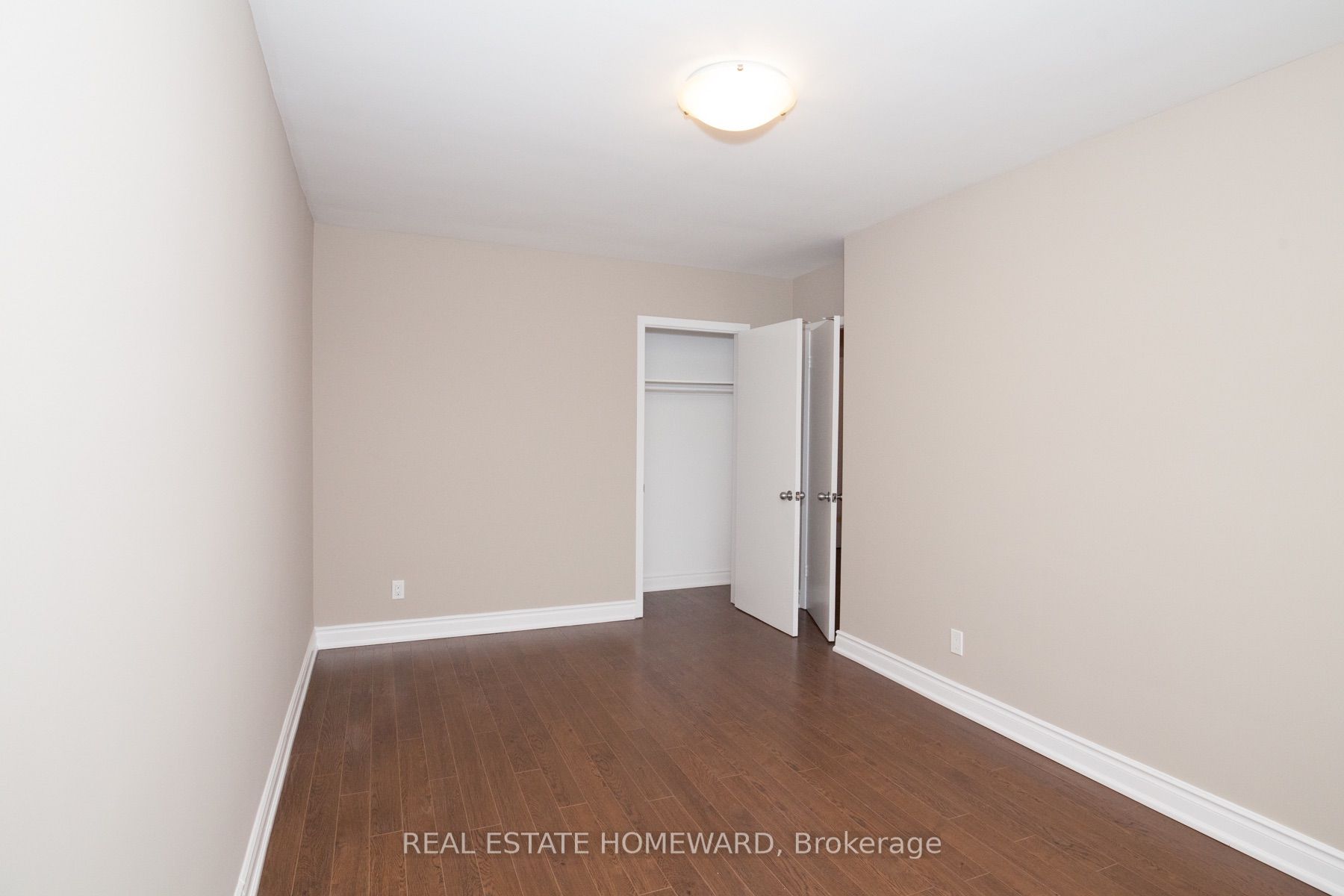 920 Pape Avenue B Property Photo 14