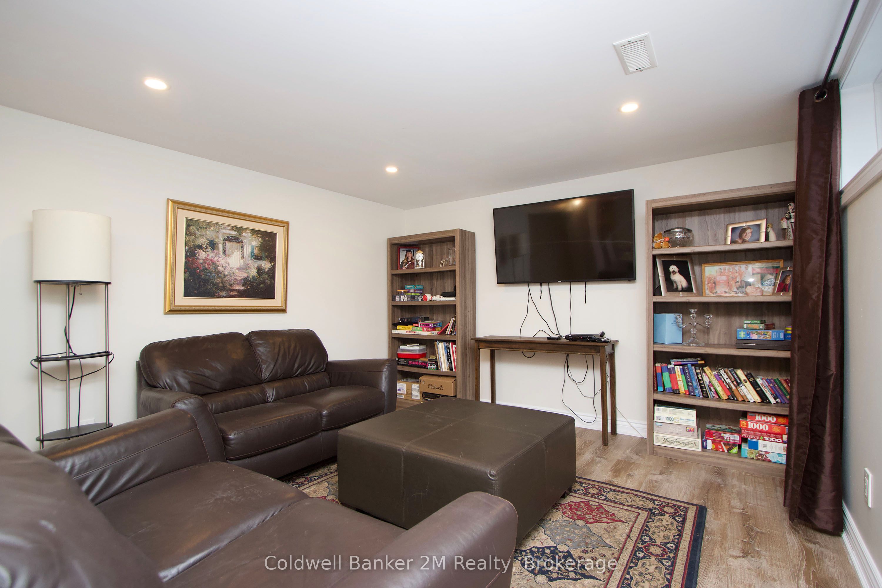 276 Park Road N Property Photo 23