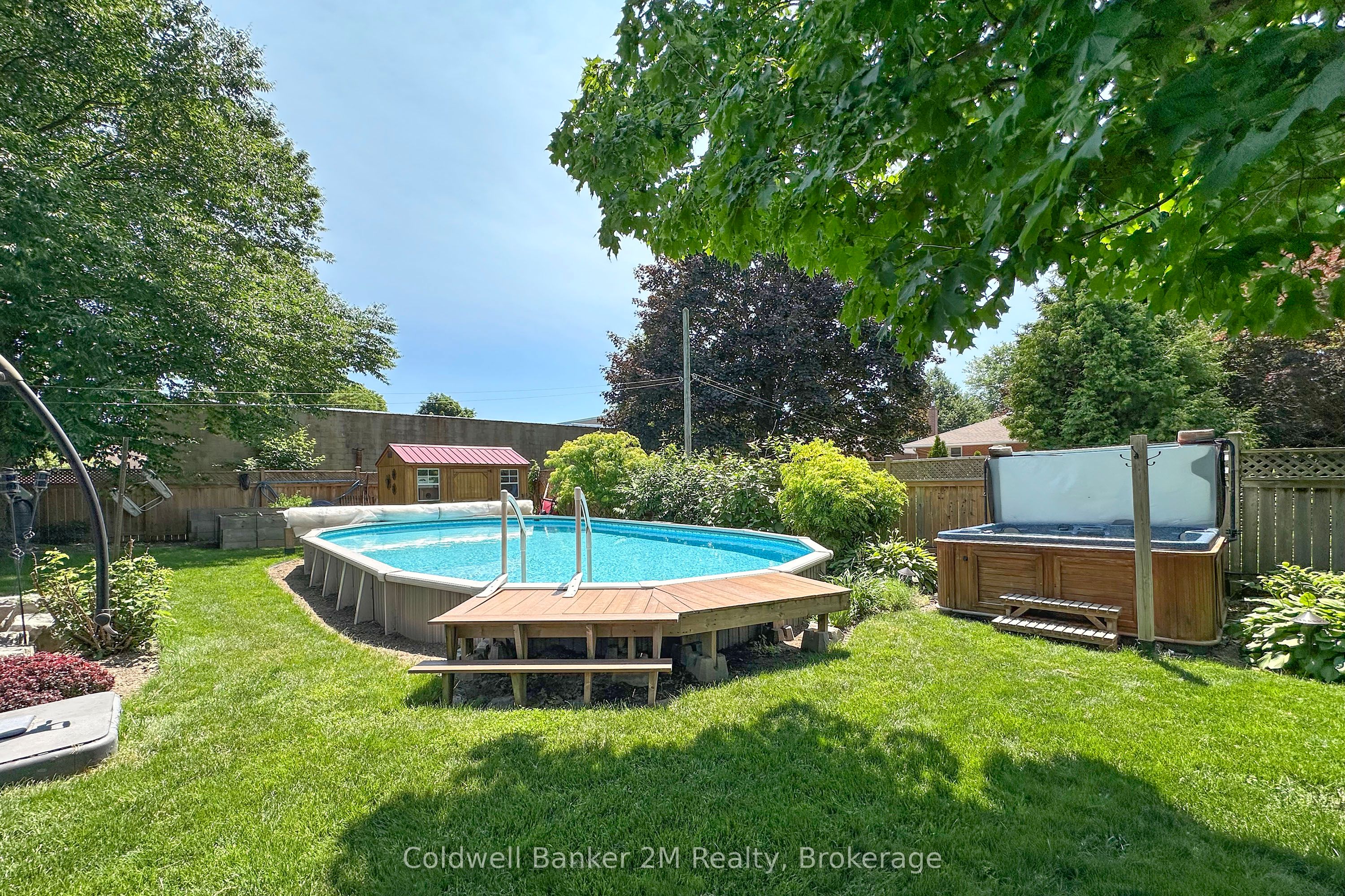 276 Park Road N Property Photo 29