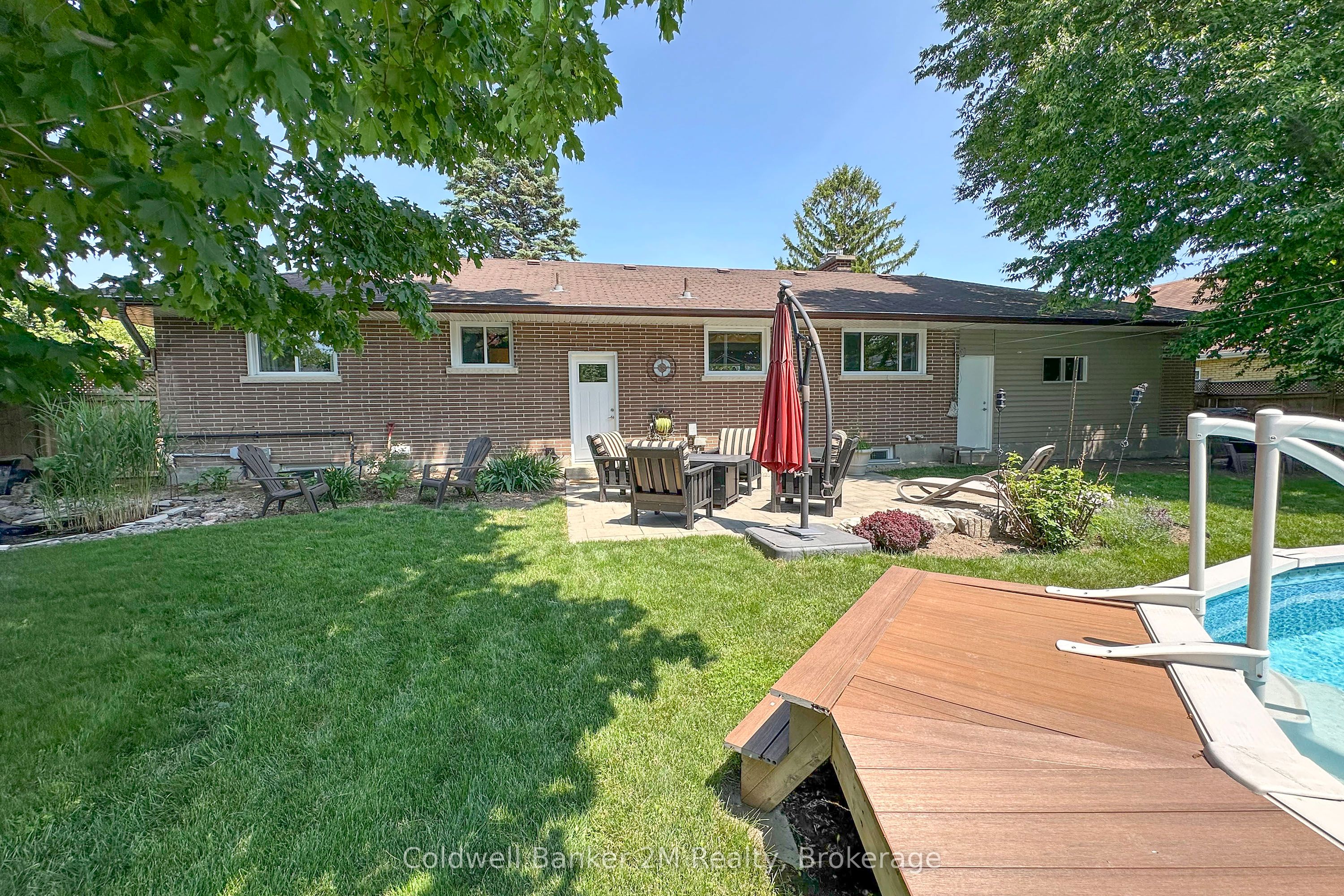276 Park Road N Property Photo 35