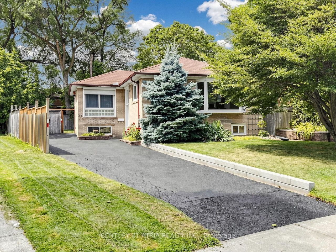 22 Jeffton Crescent Property Photo 2