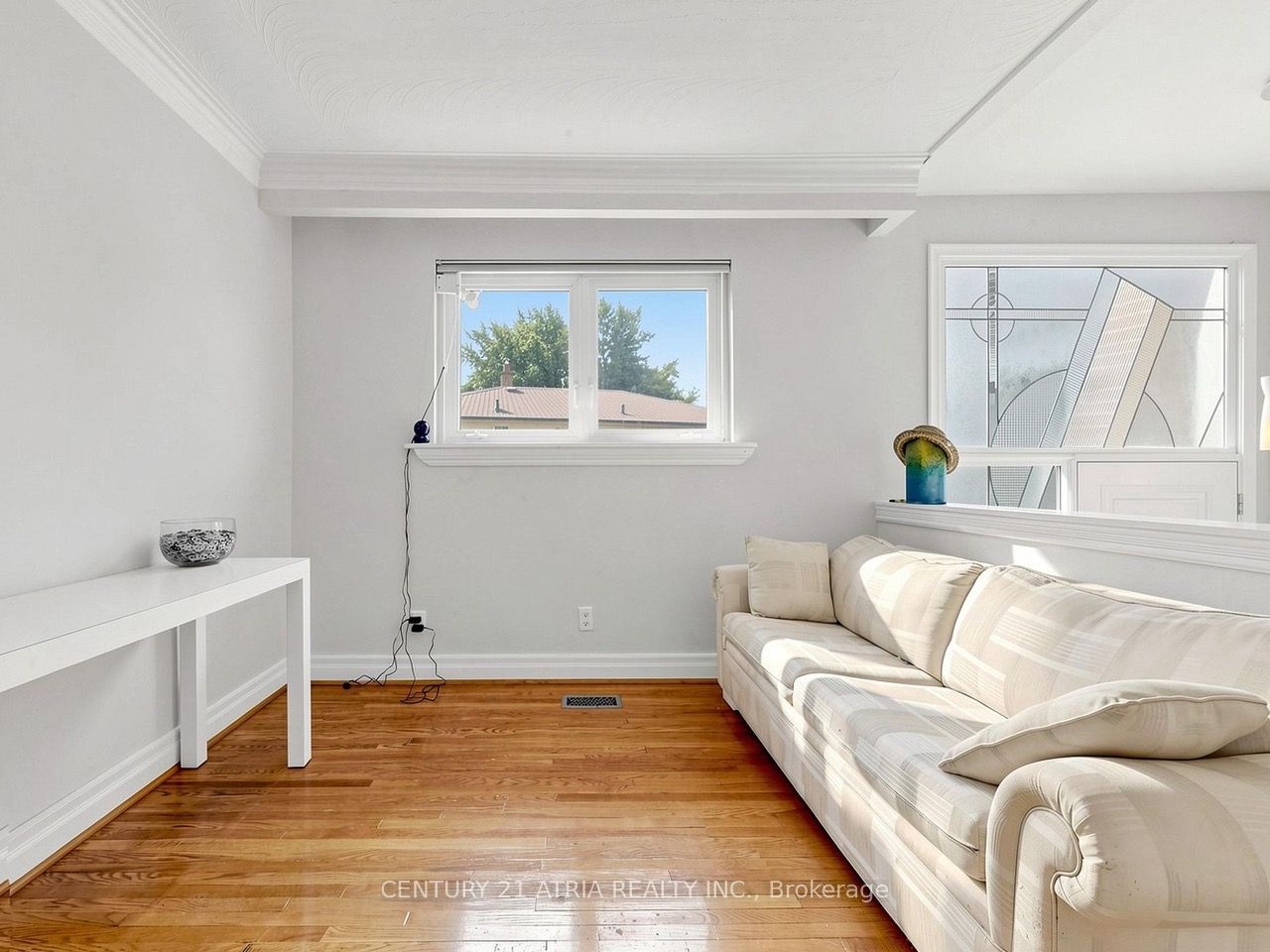 22 Jeffton Crescent Property Photo 6