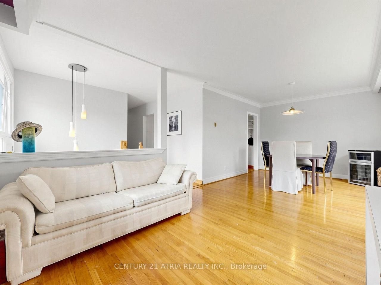 22 Jeffton Crescent Property Photo 7