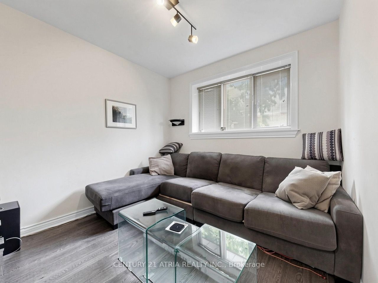 22 Jeffton Crescent Property Photo 16