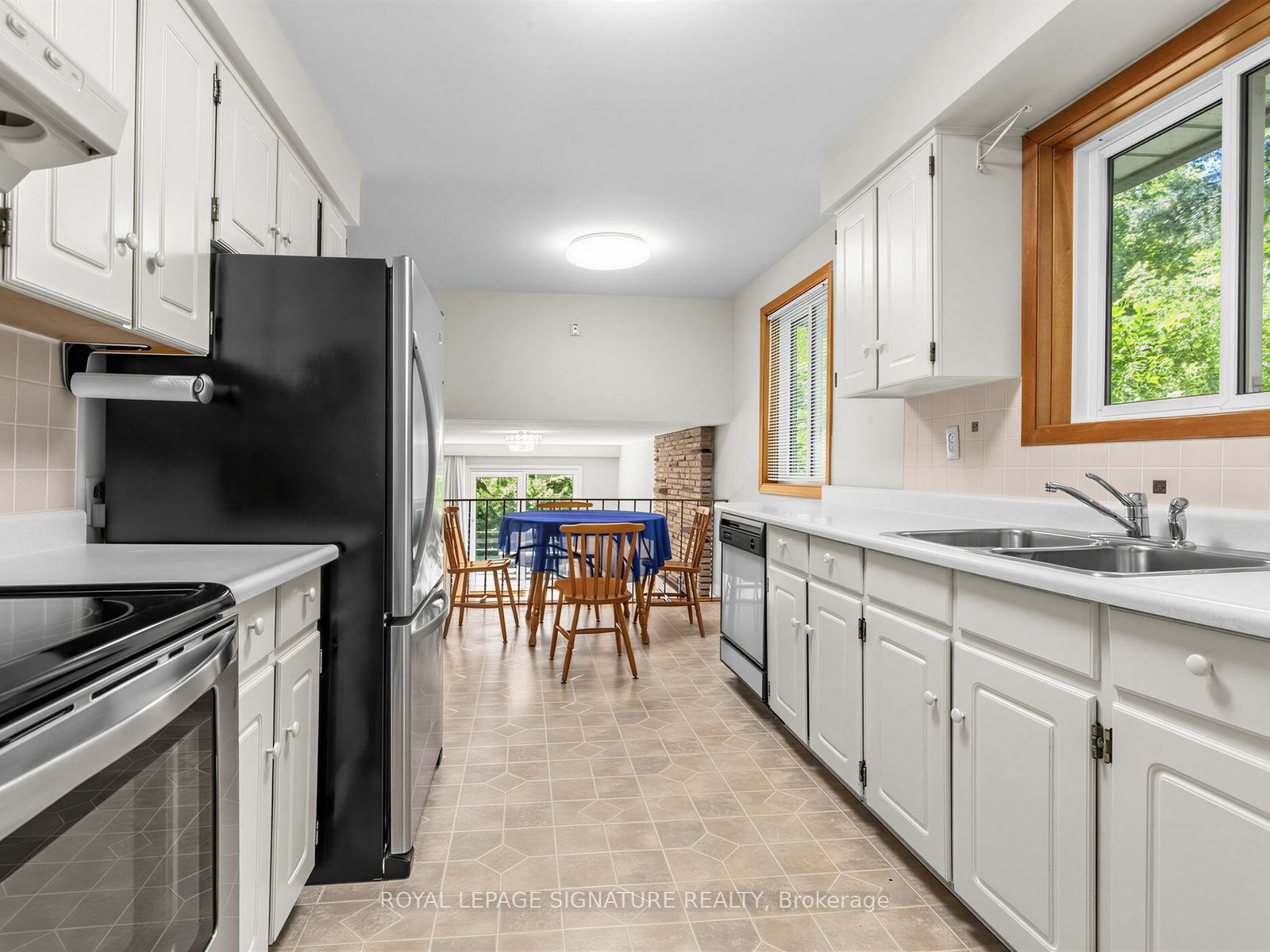 162 Bathgate Drive Property Photo 8