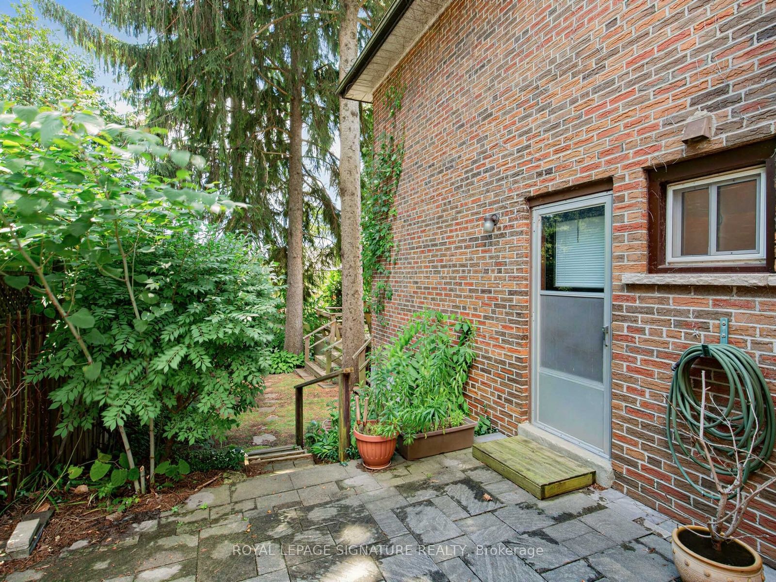 162 Bathgate Drive Property Photo 33