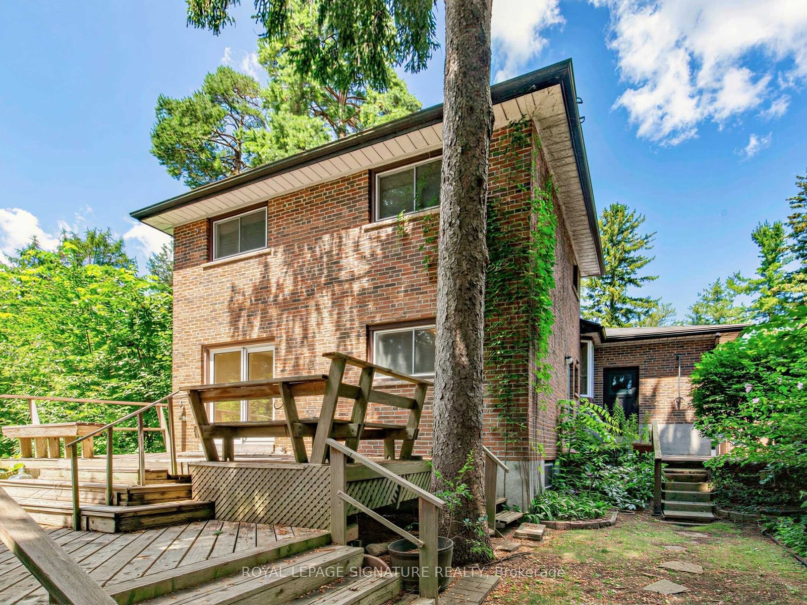 162 Bathgate Drive Property Photo 36