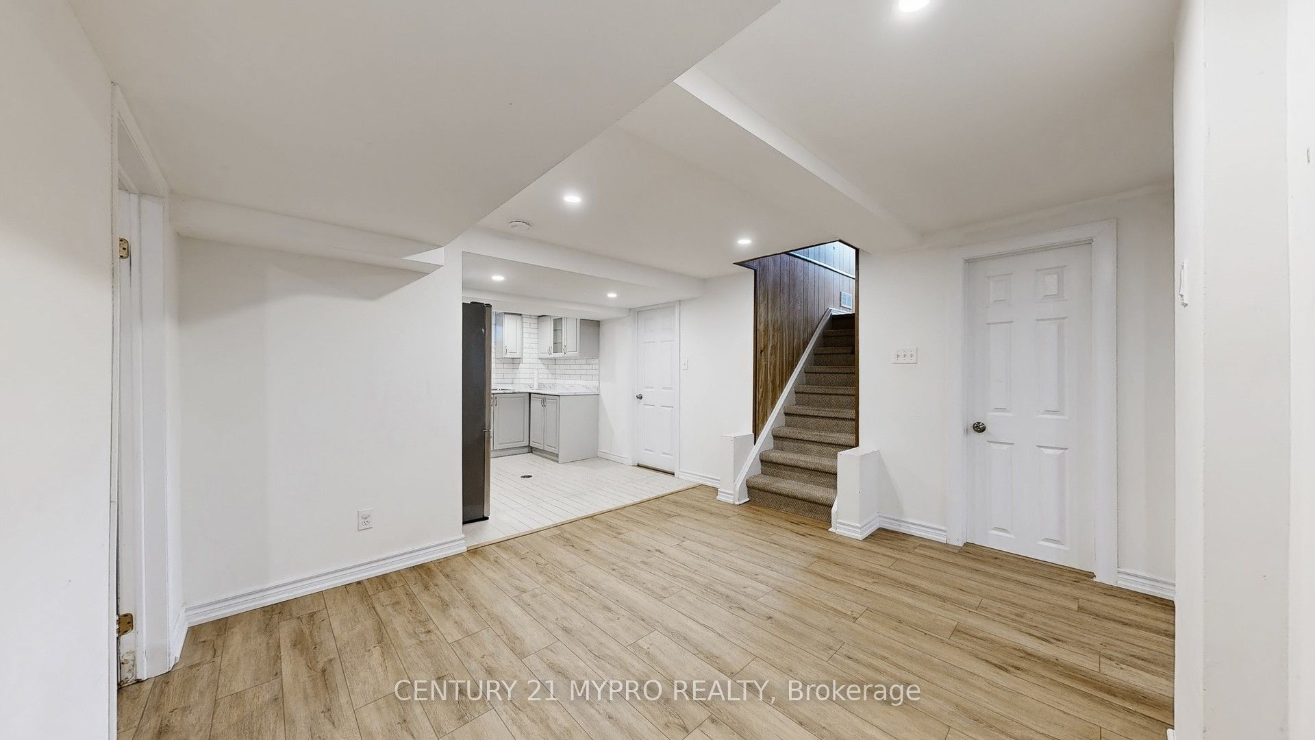 56 Bailey Crescent Bsmt Property Photo 11