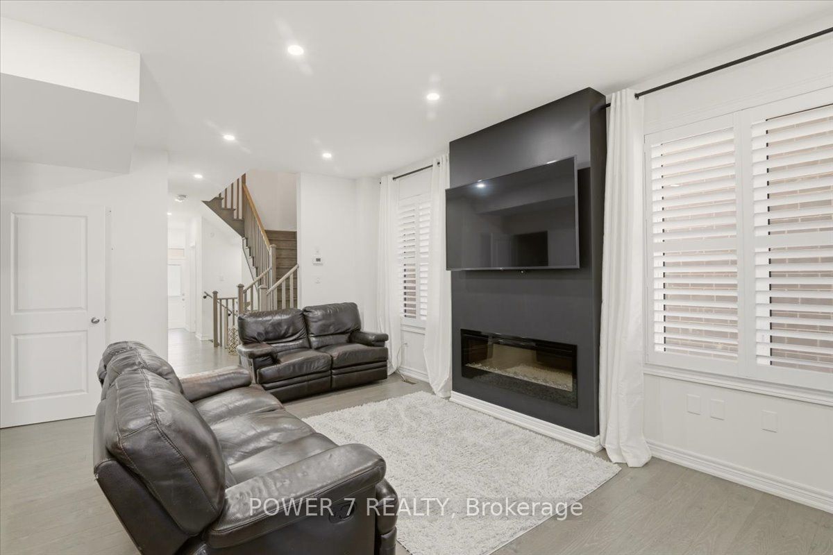 94 Conarty Crescent Property Photo 6