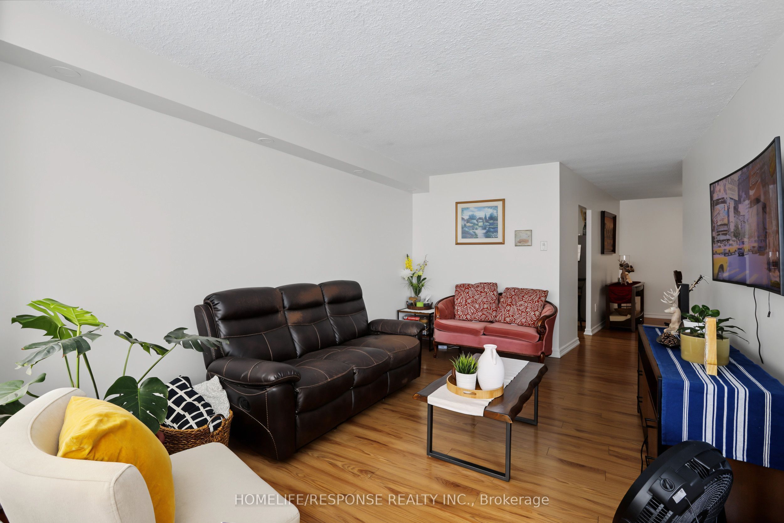 100 Echo Point 1801 Property Photo 5