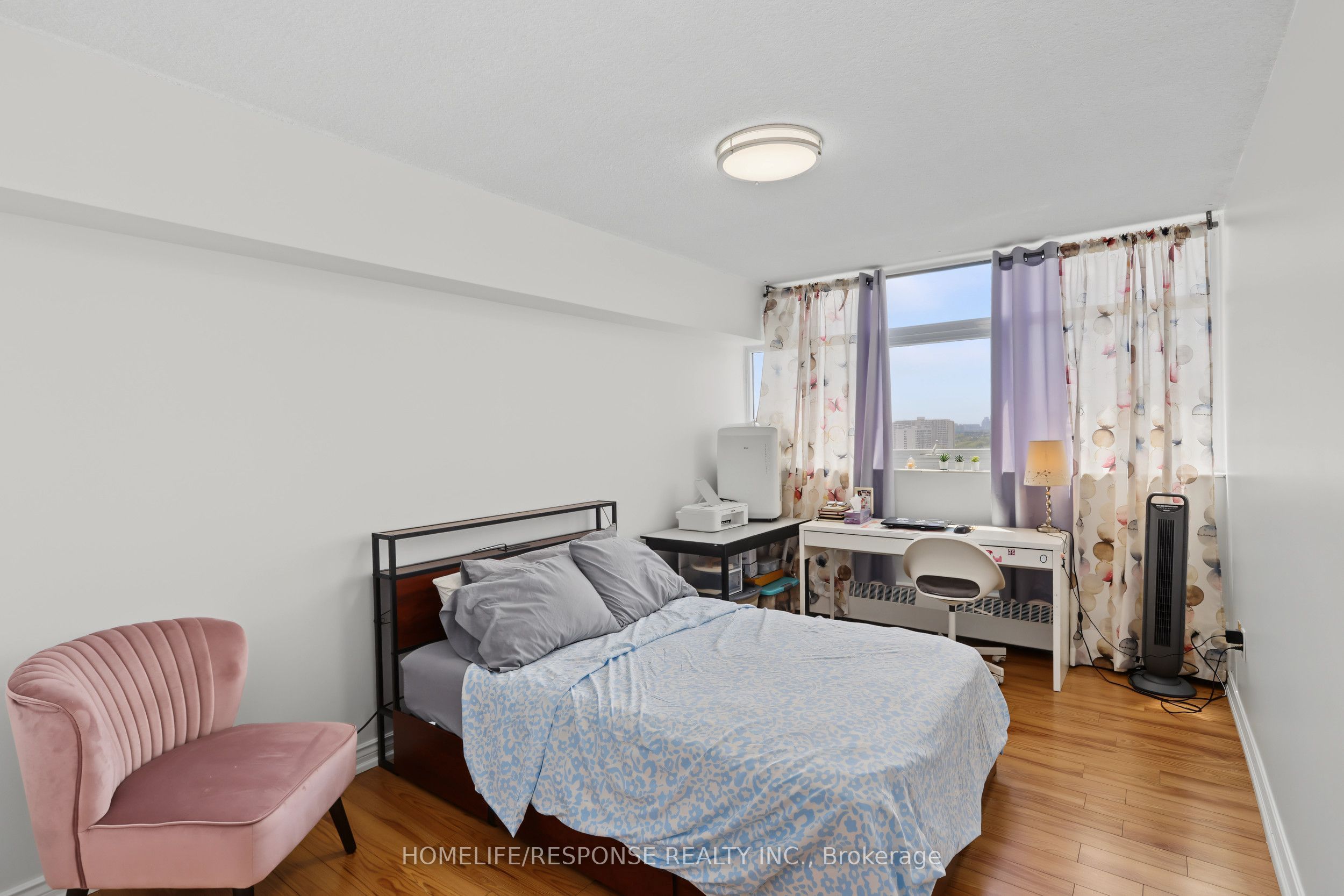 100 Echo Point 1801 Property Photo 17