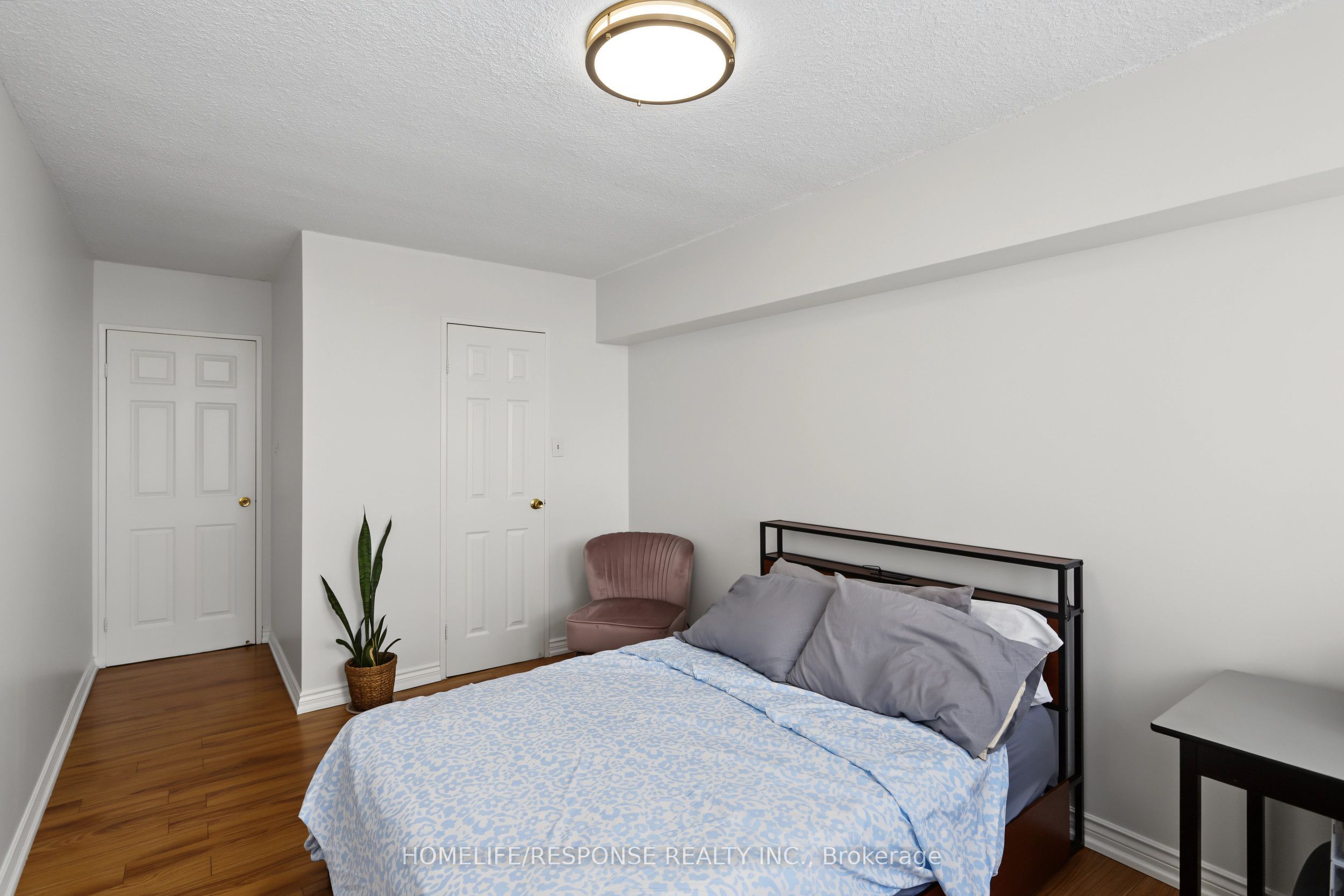 100 Echo Point 1801 Property Photo 18