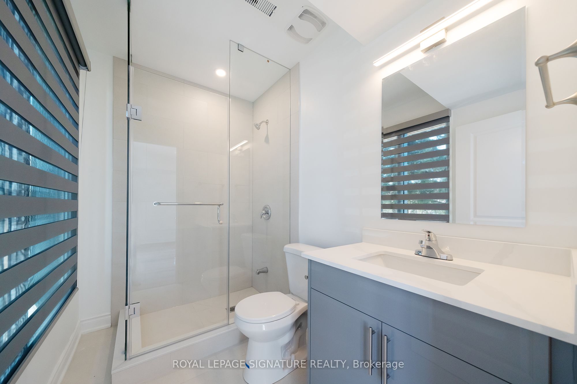 2052 Pharmacy Avenue 3 Property Photo 7