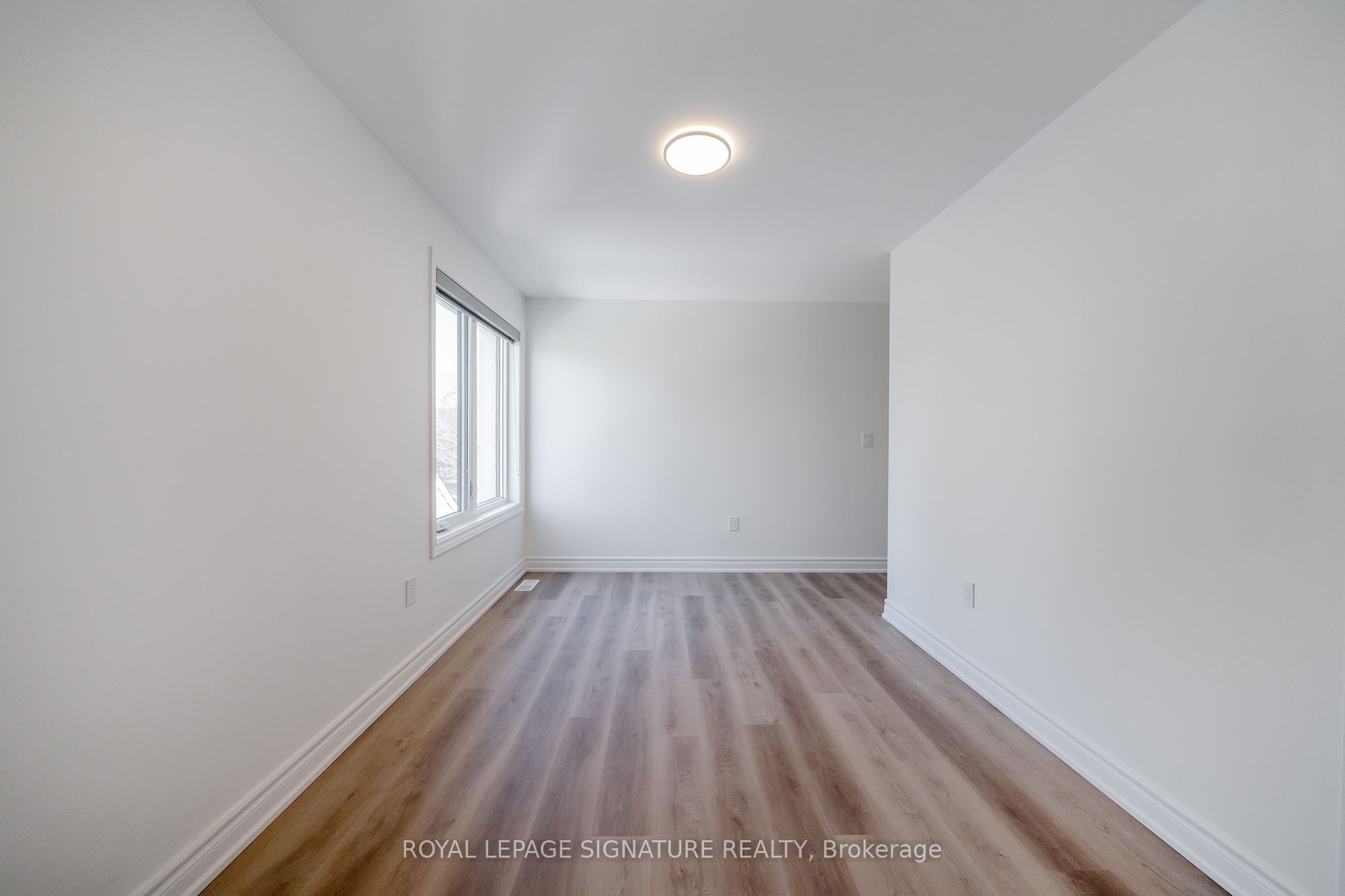 2052 Pharmacy Avenue 3 Property Photo 11