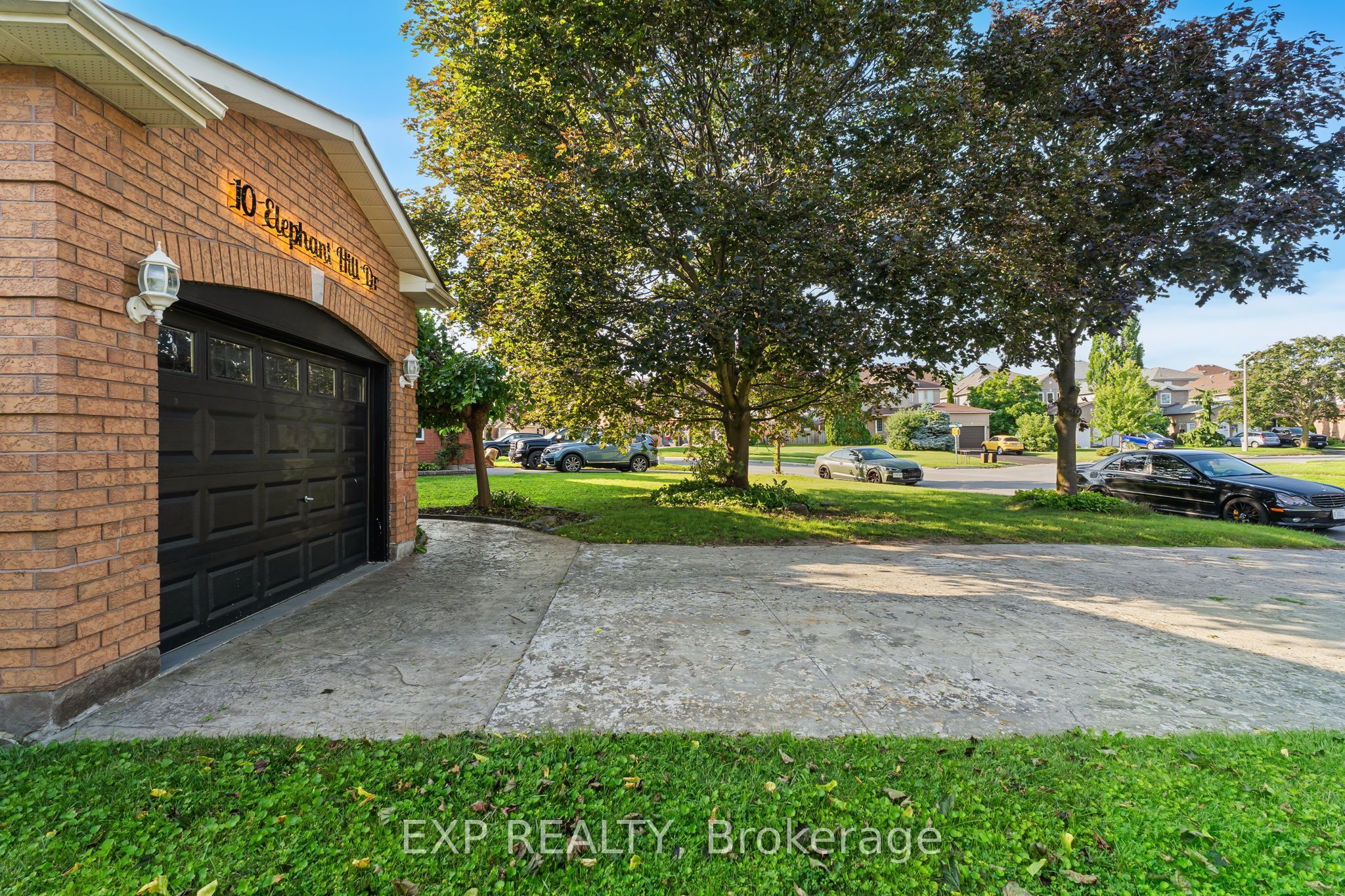 10 Elephant Hill Drive Property Photo 4