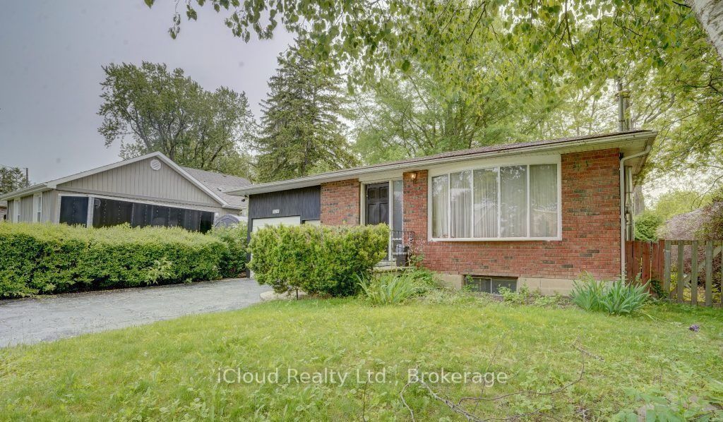 325 Dyson Road Property Photo 3