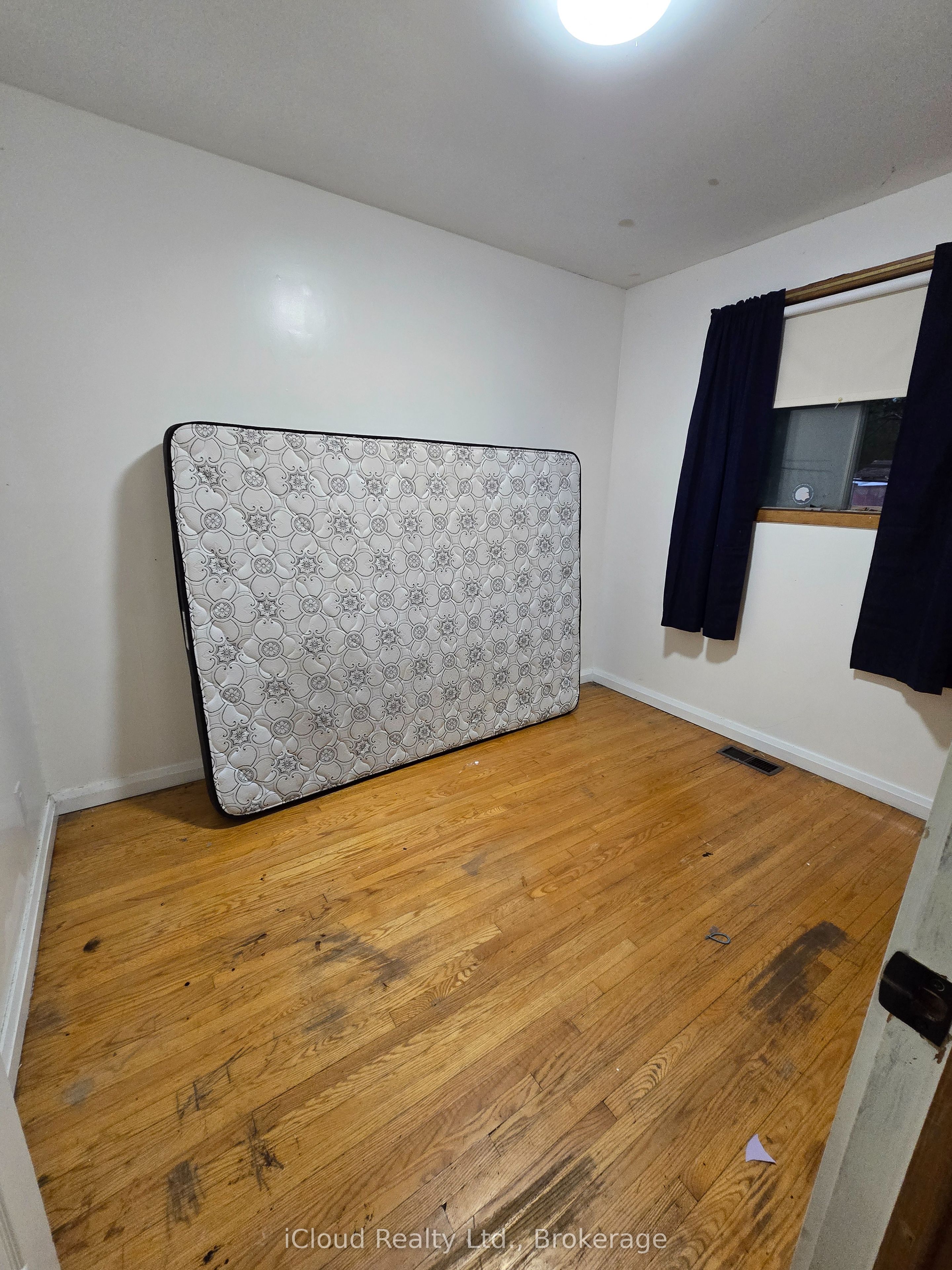 325 Dyson Road Property Photo 11