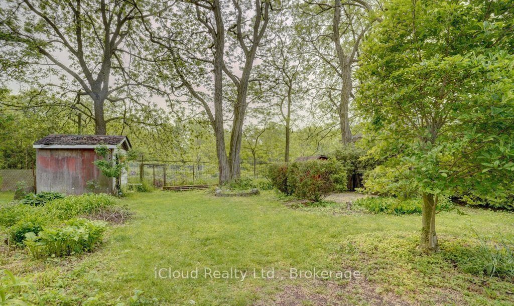 325 Dyson Road Property Photo 25