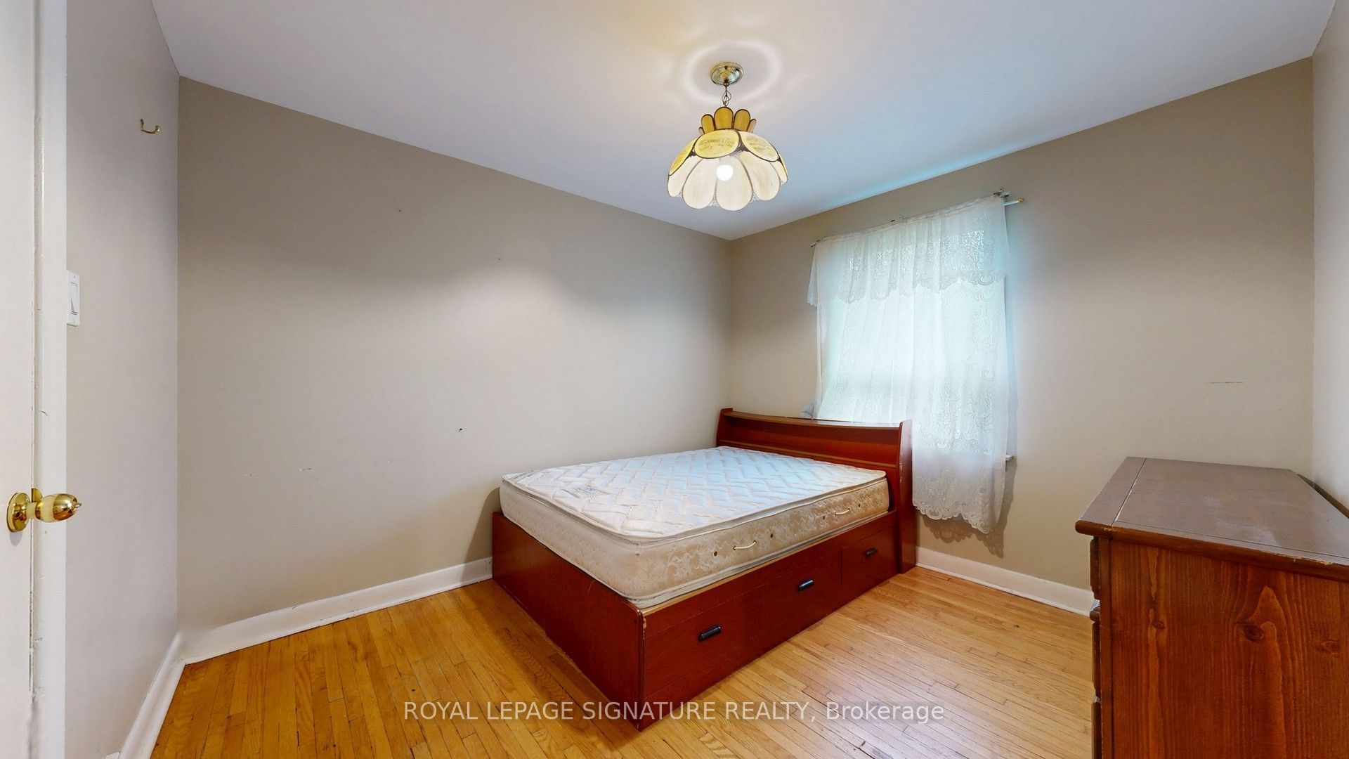256 Ferris Road Property Photo 7