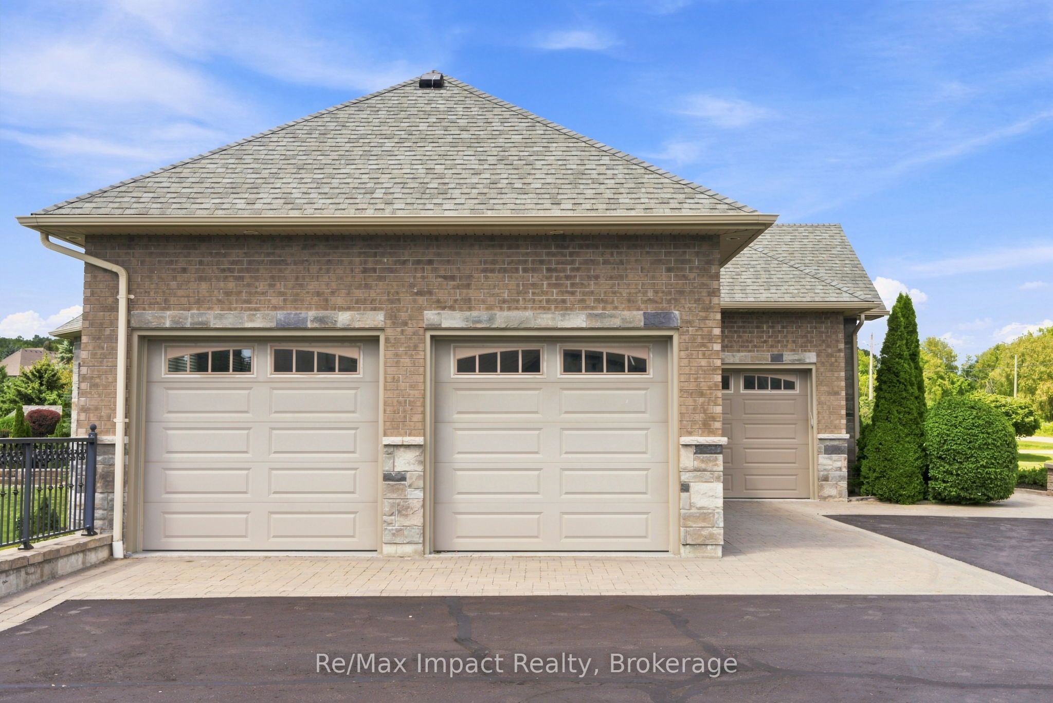 6300 Solina Road Property Photo 5
