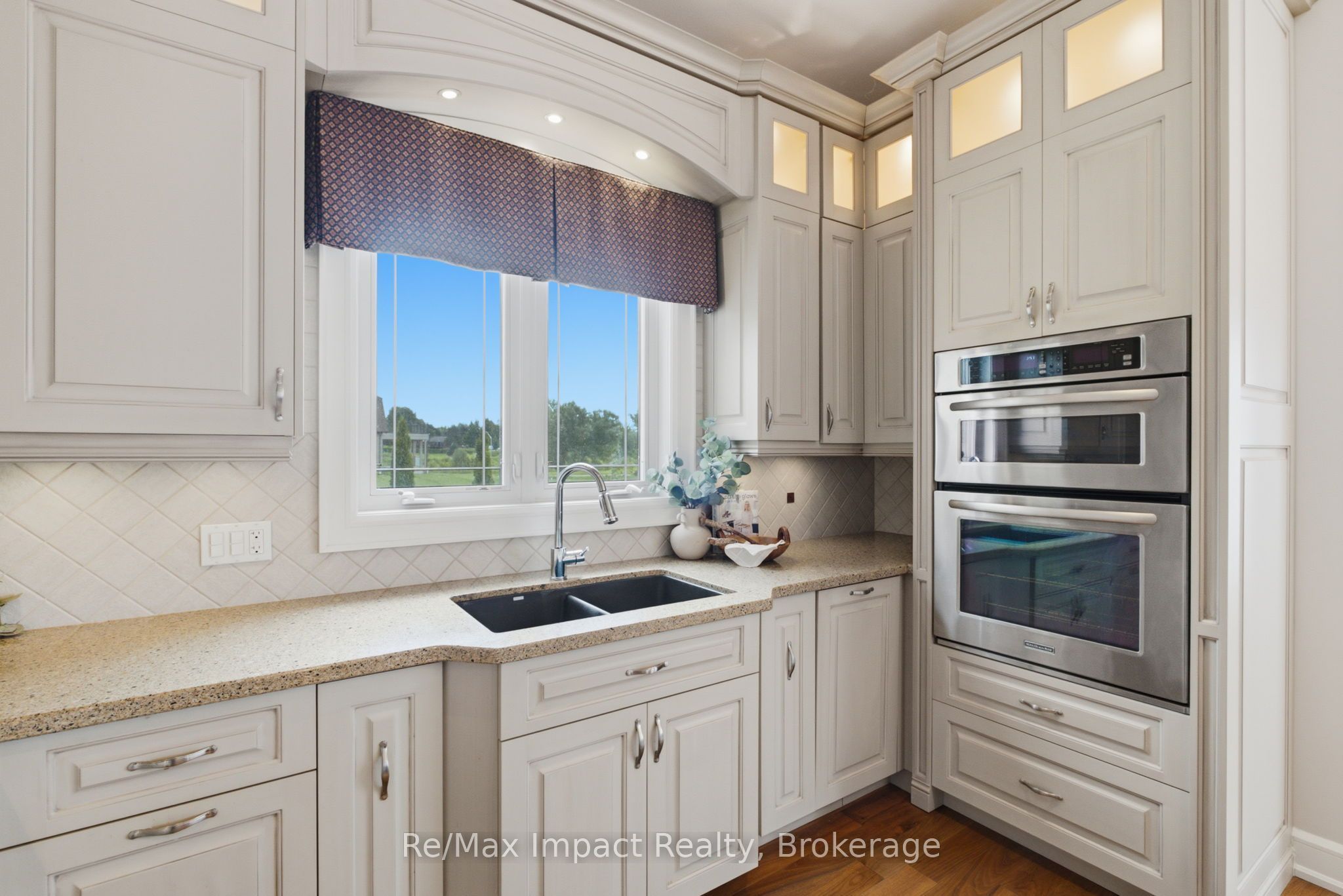 6300 Solina Road Property Photo 18