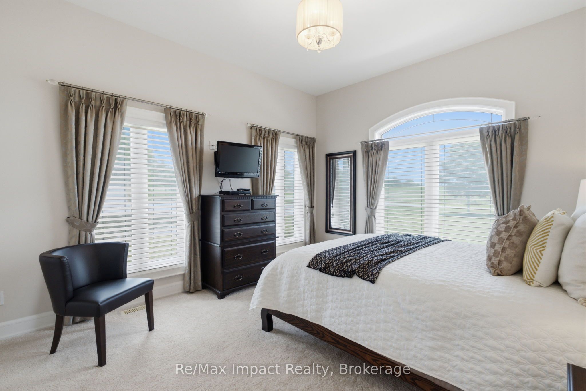 6300 Solina Road Property Photo 28