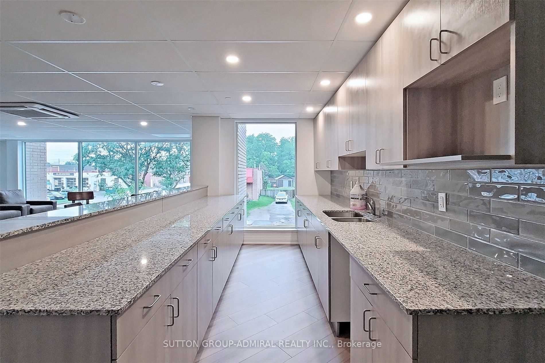 1 Falaise Road 105 Property Photo 25