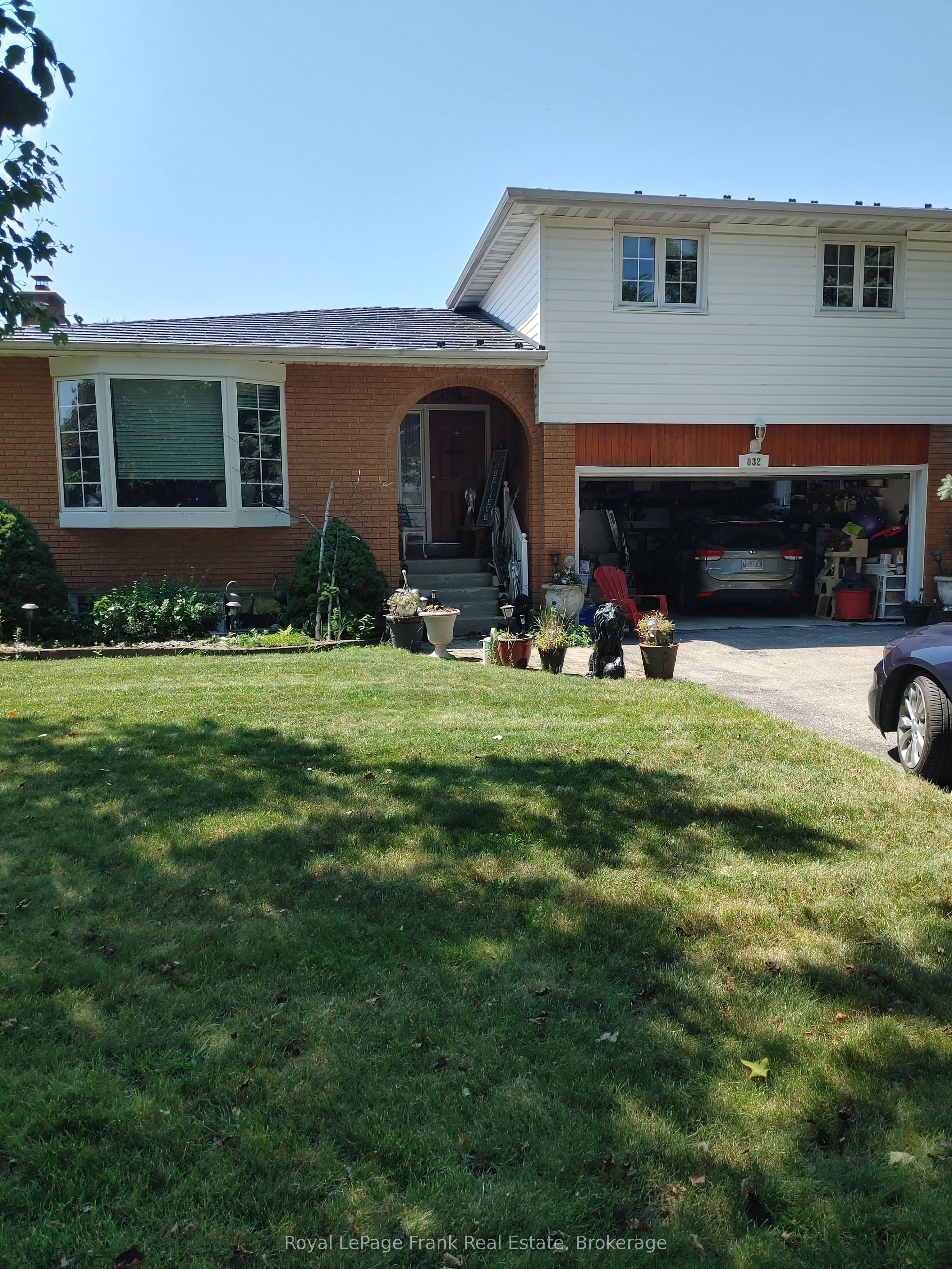 832 Ferndale Street Property Photo 1