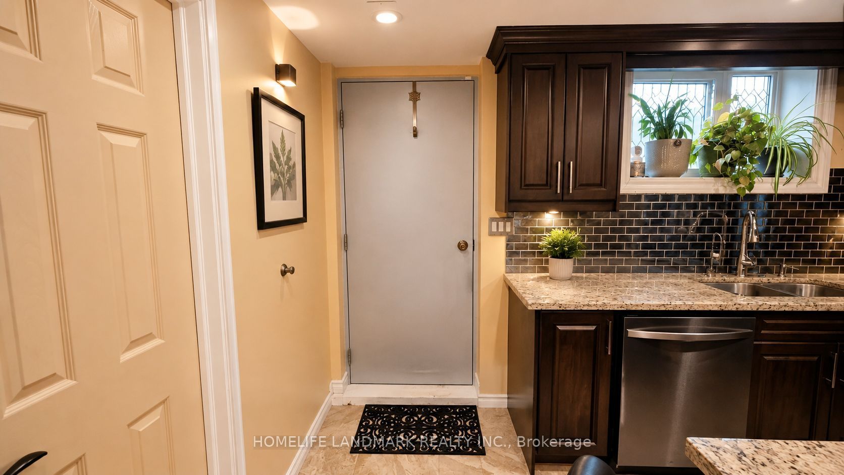 3226 Eglinton Avenue E Property Photo 31
