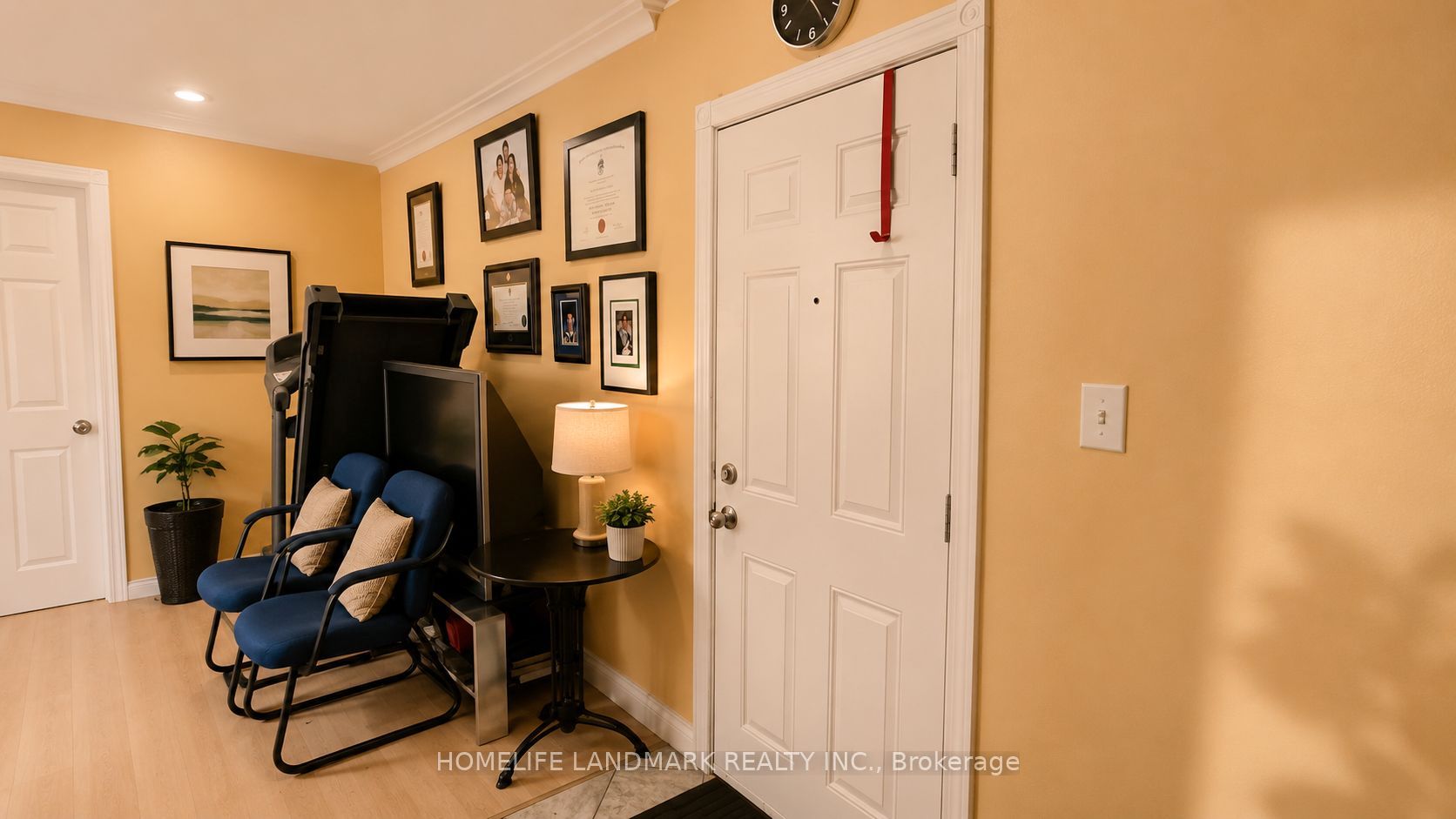 3226 Eglinton Avenue E Property Photo 34