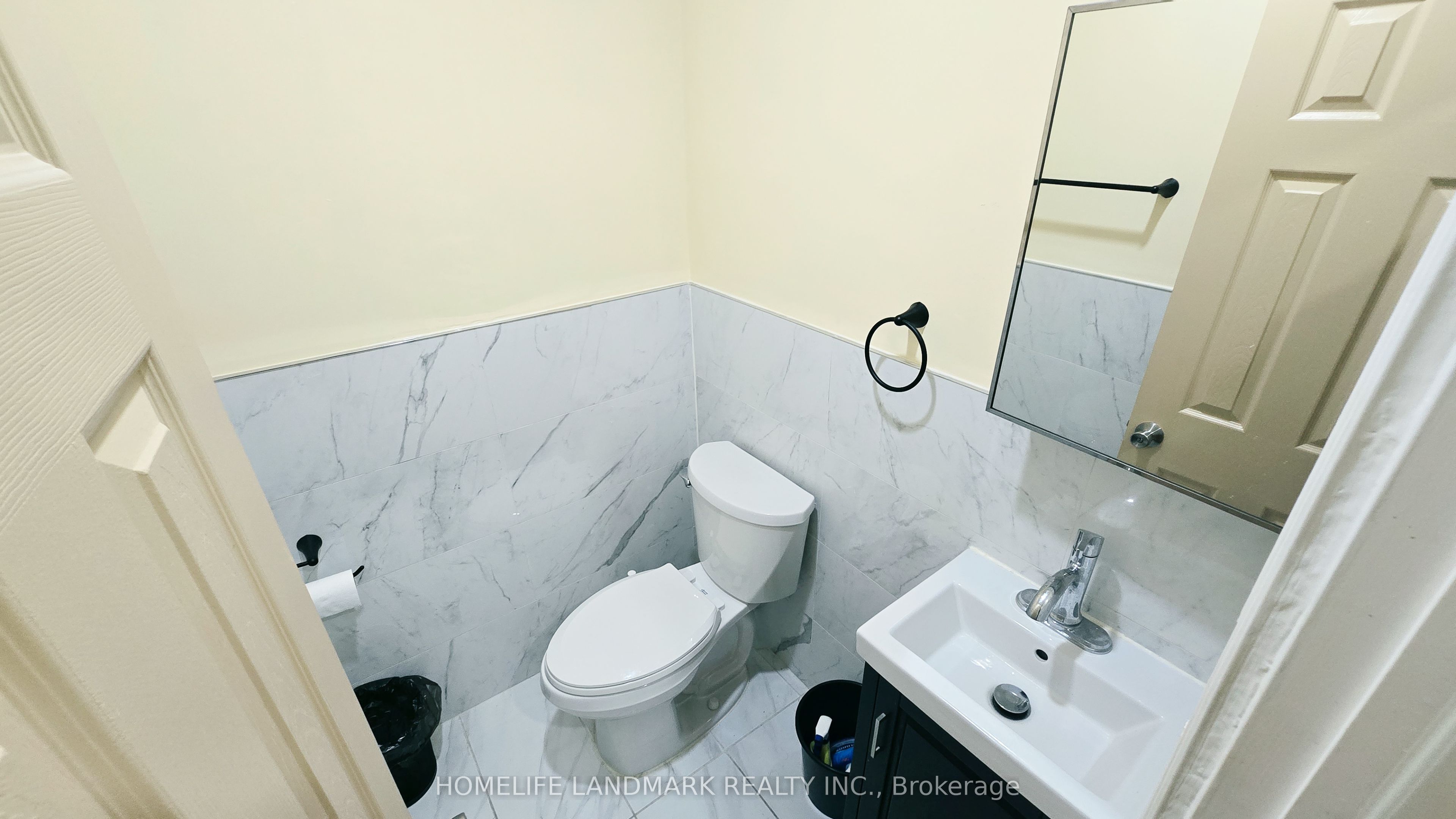 3226 Eglinton Avenue E Property Photo 44